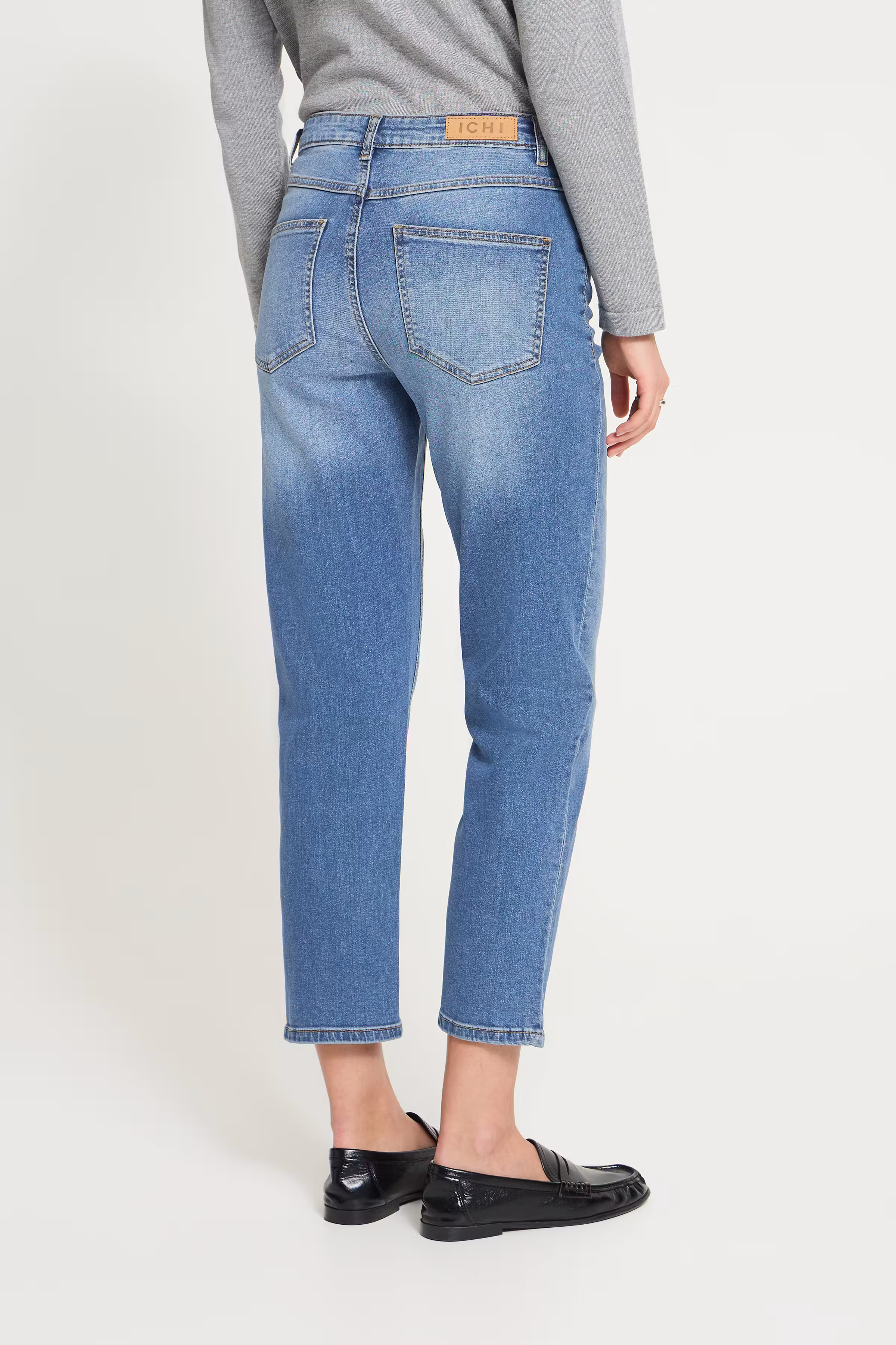 IHTWIGGY RAVEN Jeans LOOKBOOK BACK 20110967-19037