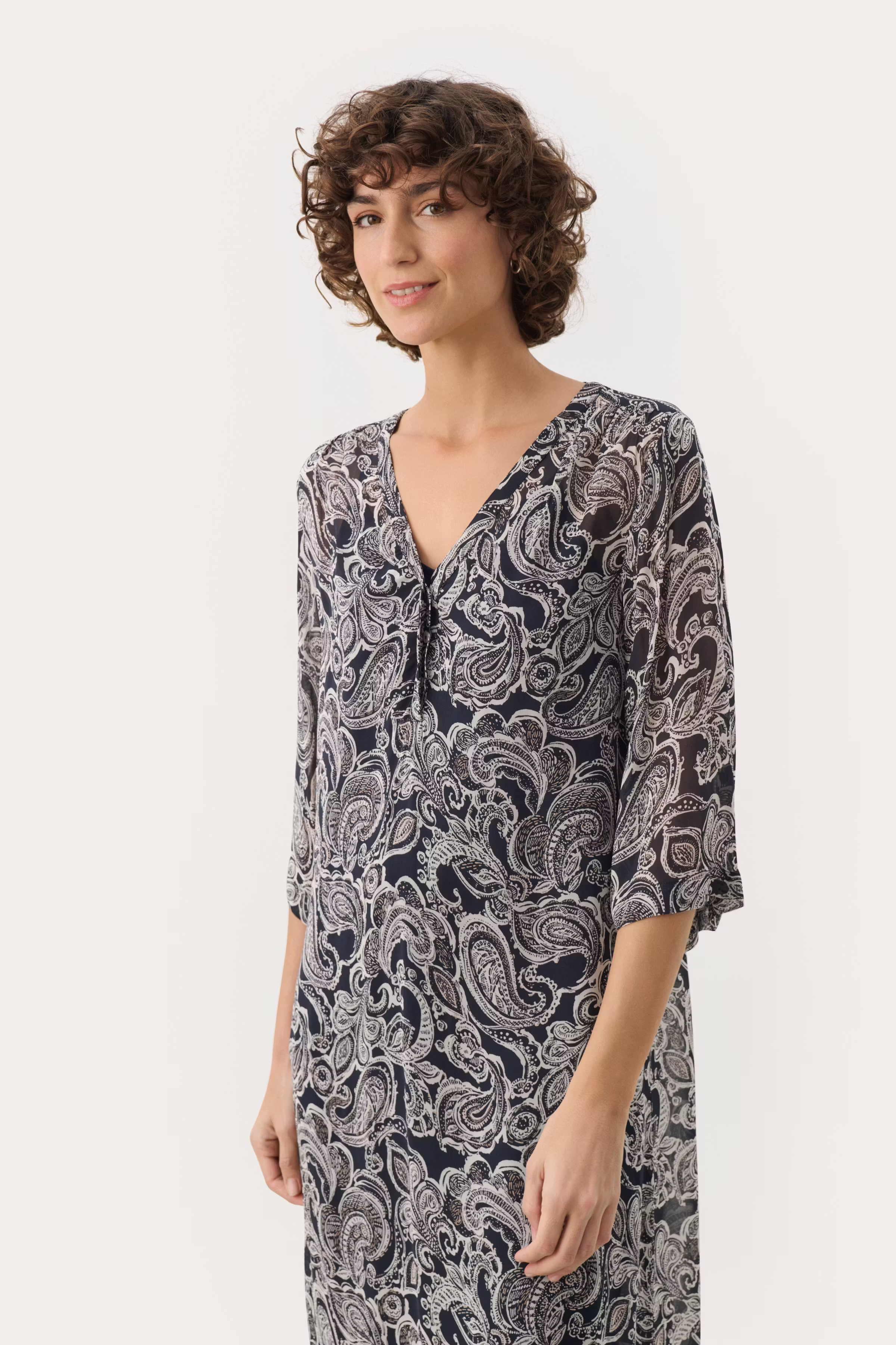 BeritPW Lange jurk LOOKBOOK FRONT 30307831-303617