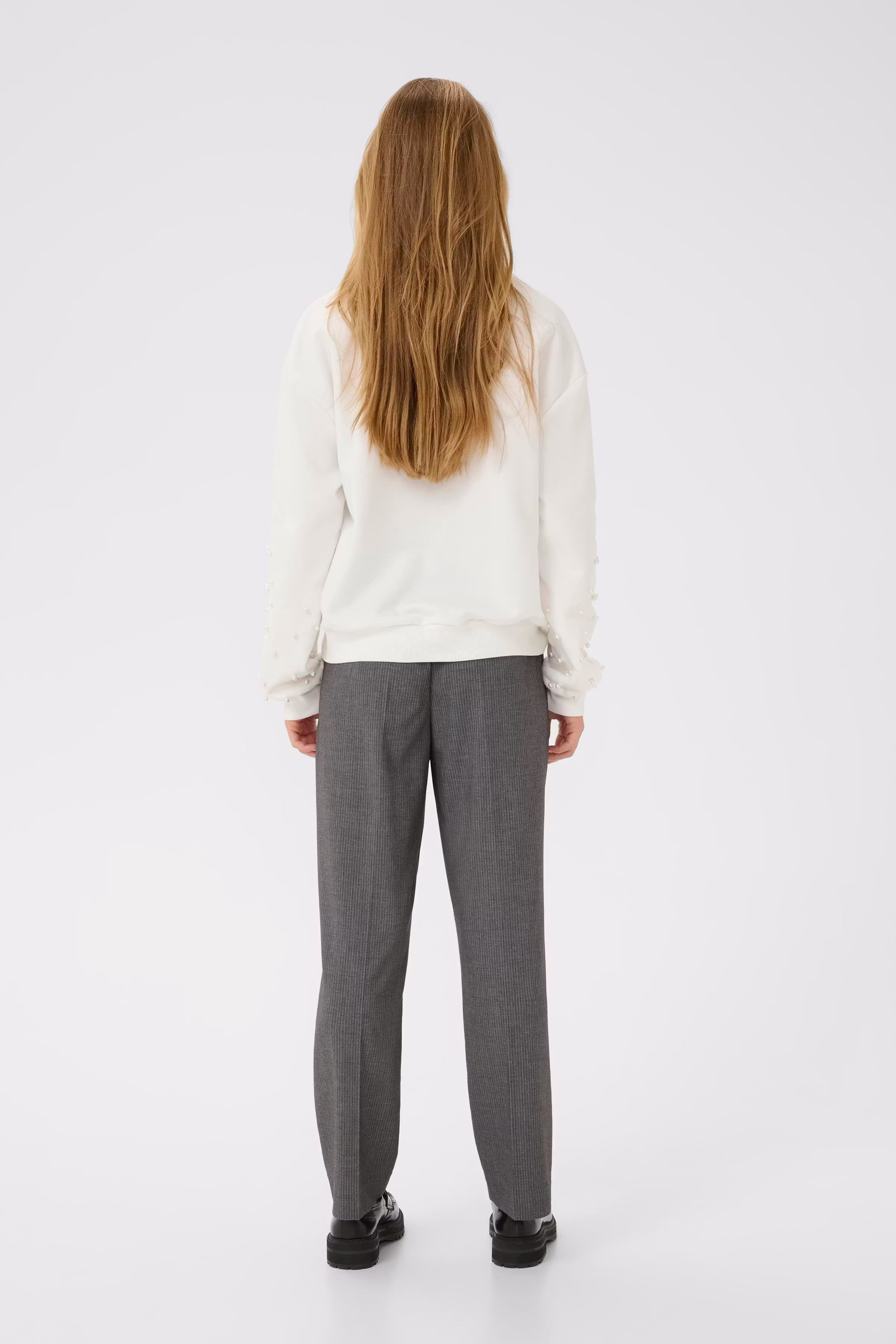 KAprecious Sweatshirt LOOKBOOK BACK 10510870-110602