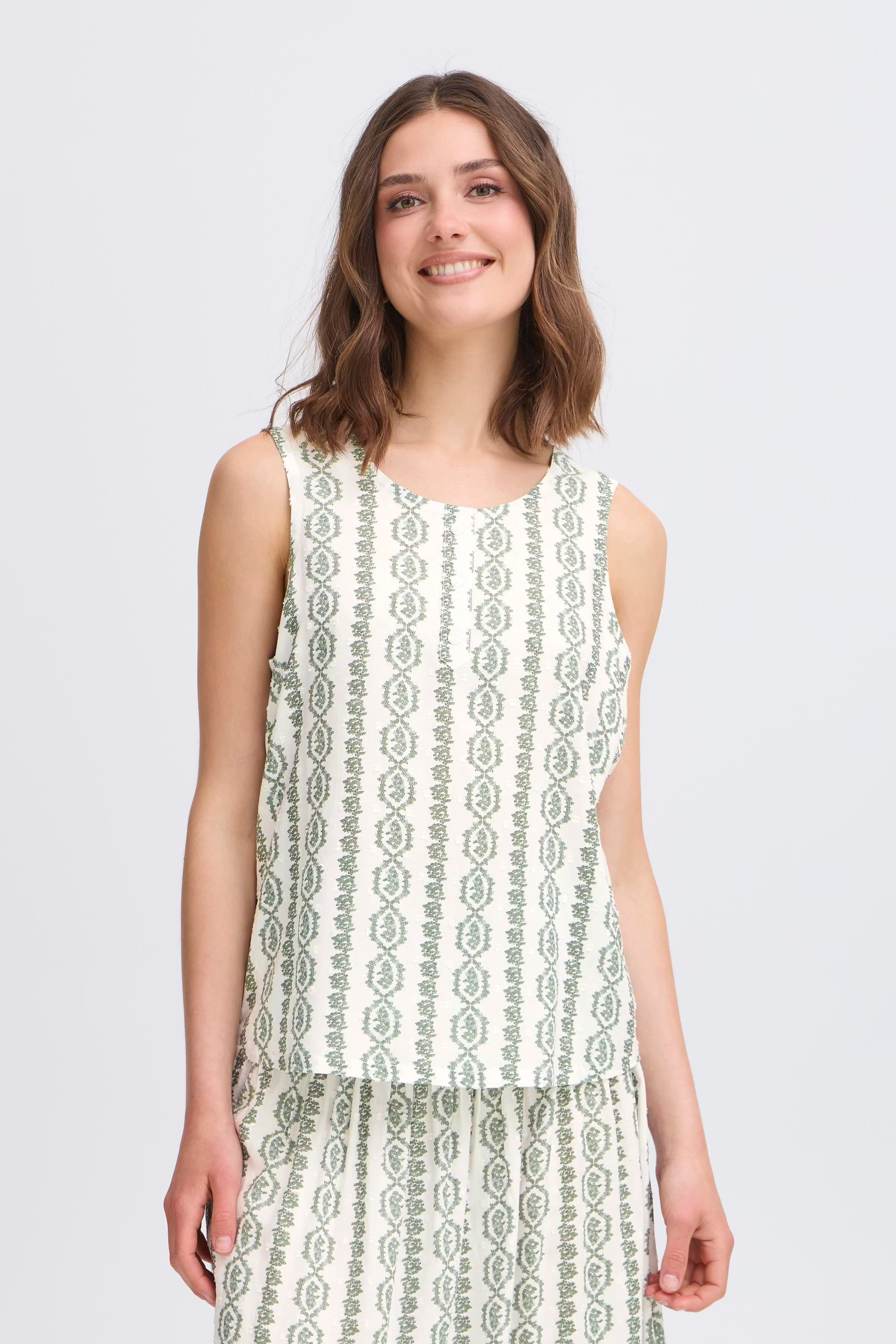 FRSOPHIA Top LOOKBOOK FRONT 20616298-205548