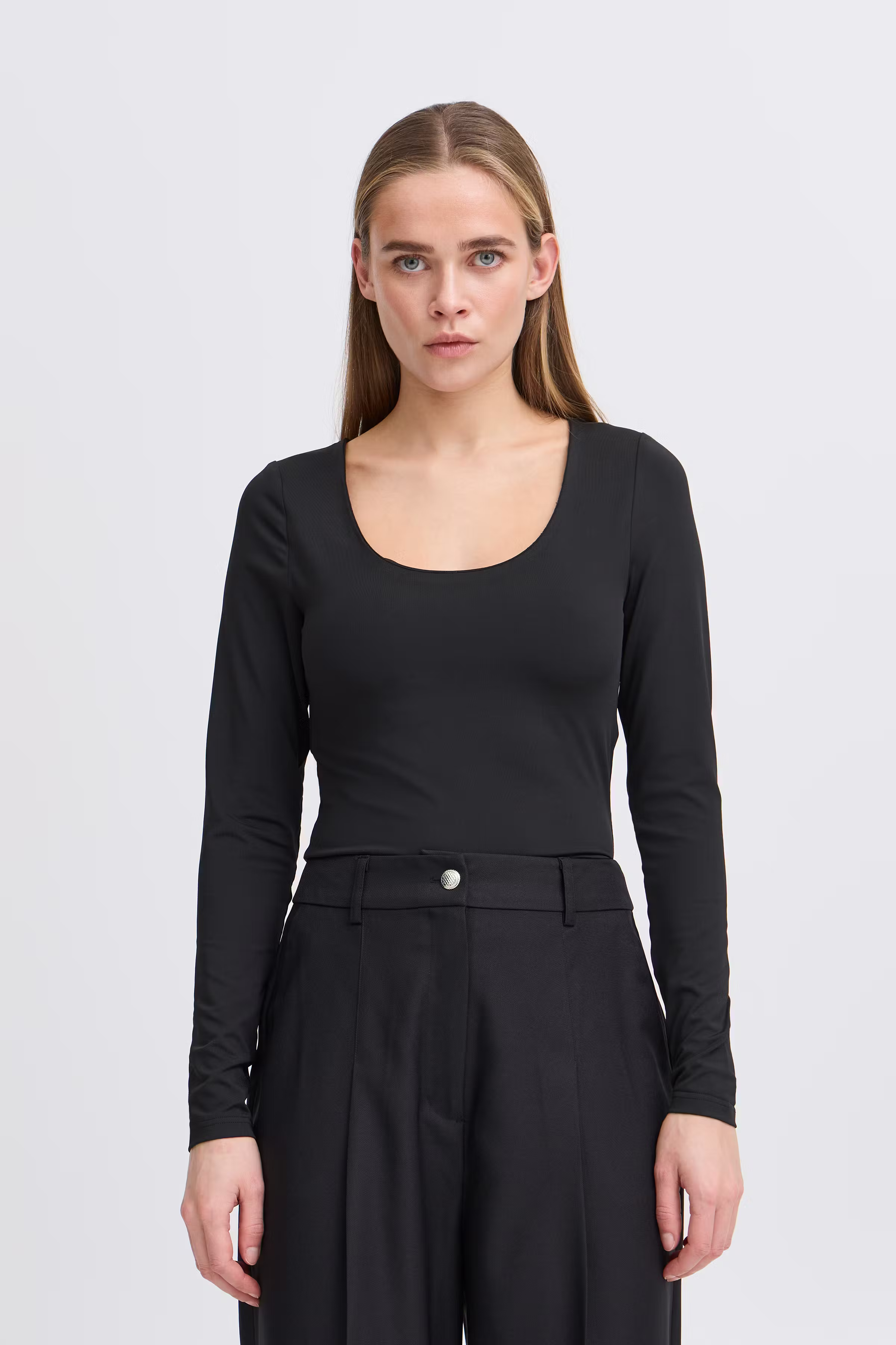 IAGRO Langærmet T-shirt LOOKBOOK FRONT 20122722-194008