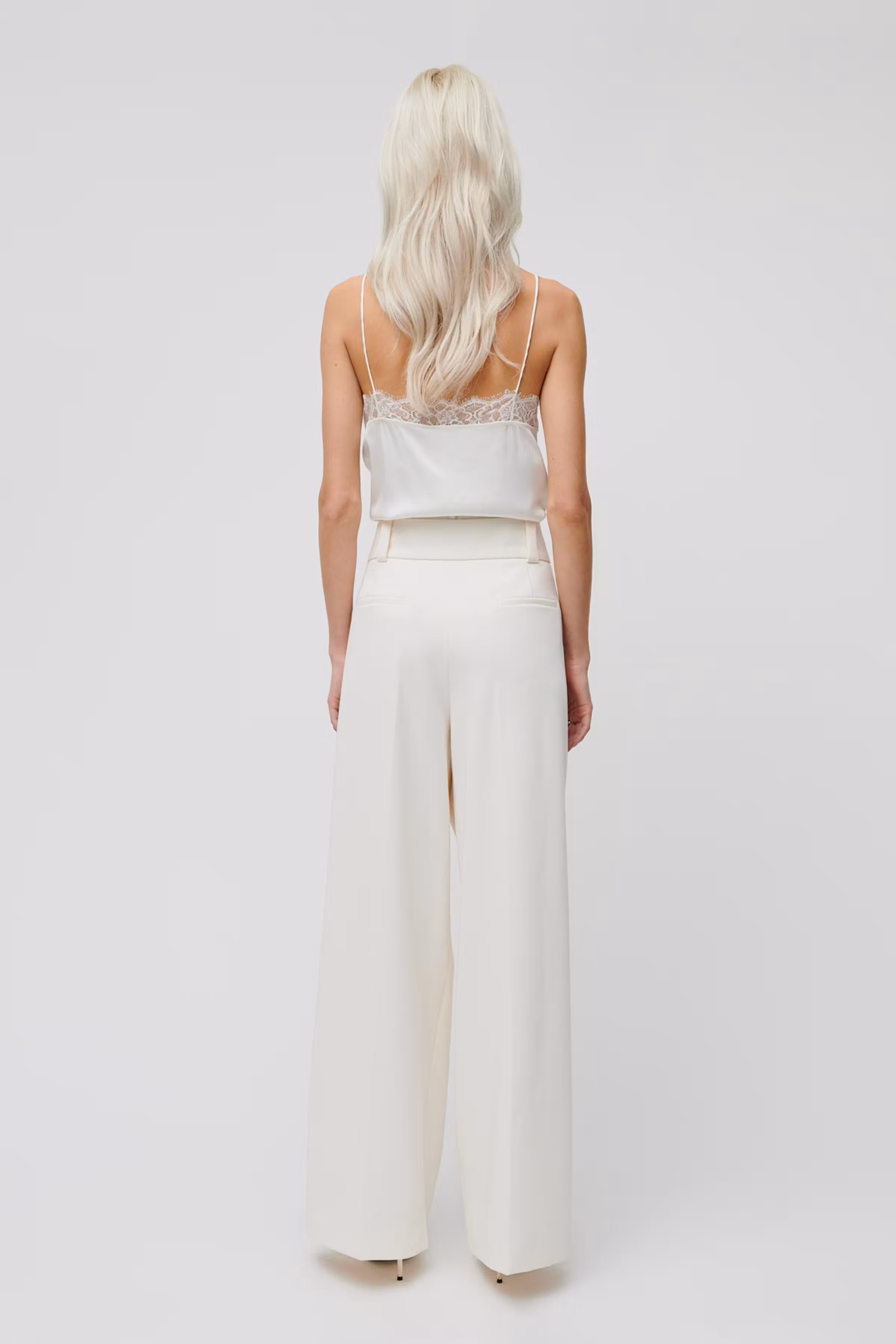 IOPEONY Trousers LOOKBOOK BACK 30600550-WH011
