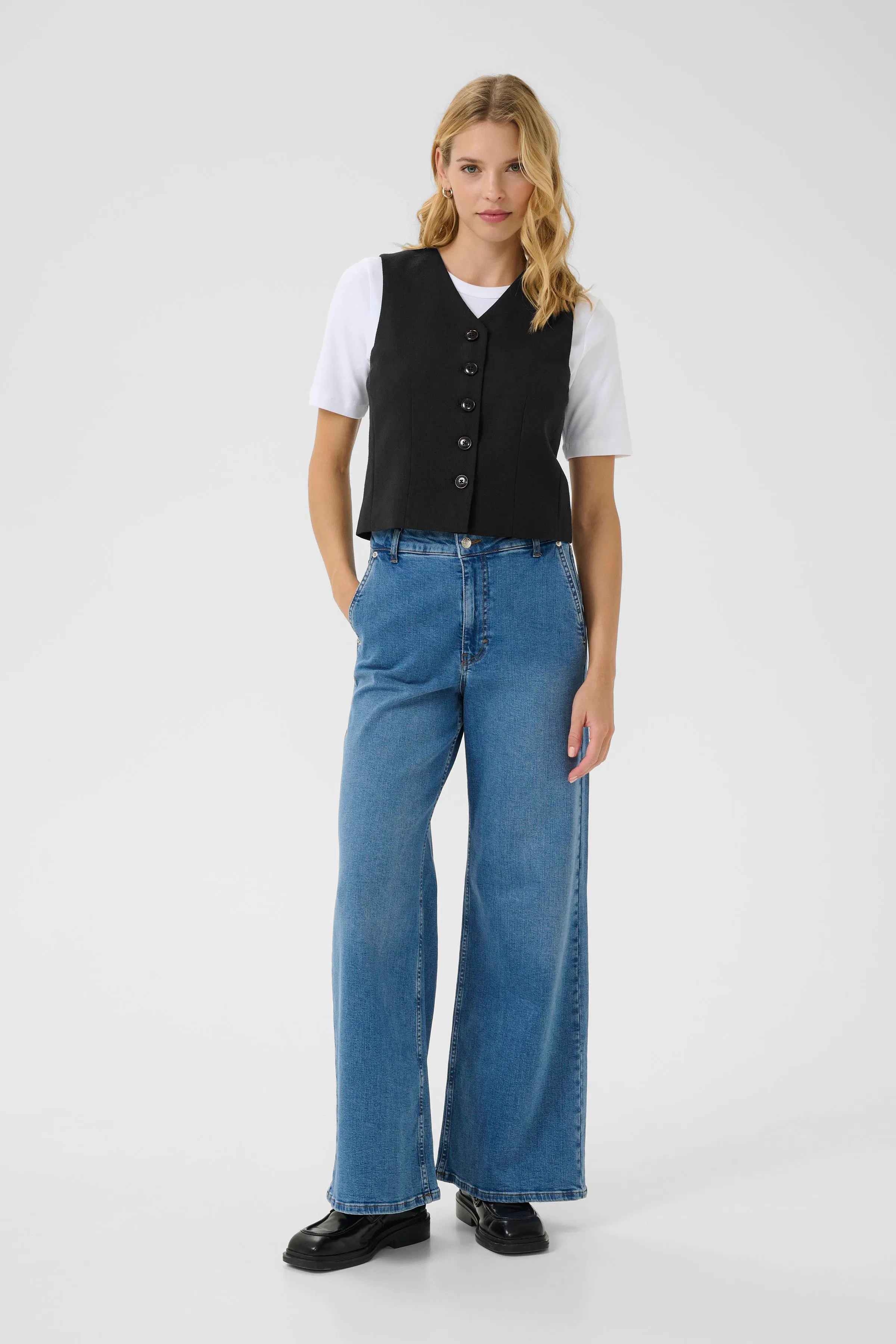 SamonePW Vest LOOKBOOK FRONT 30309951-194008