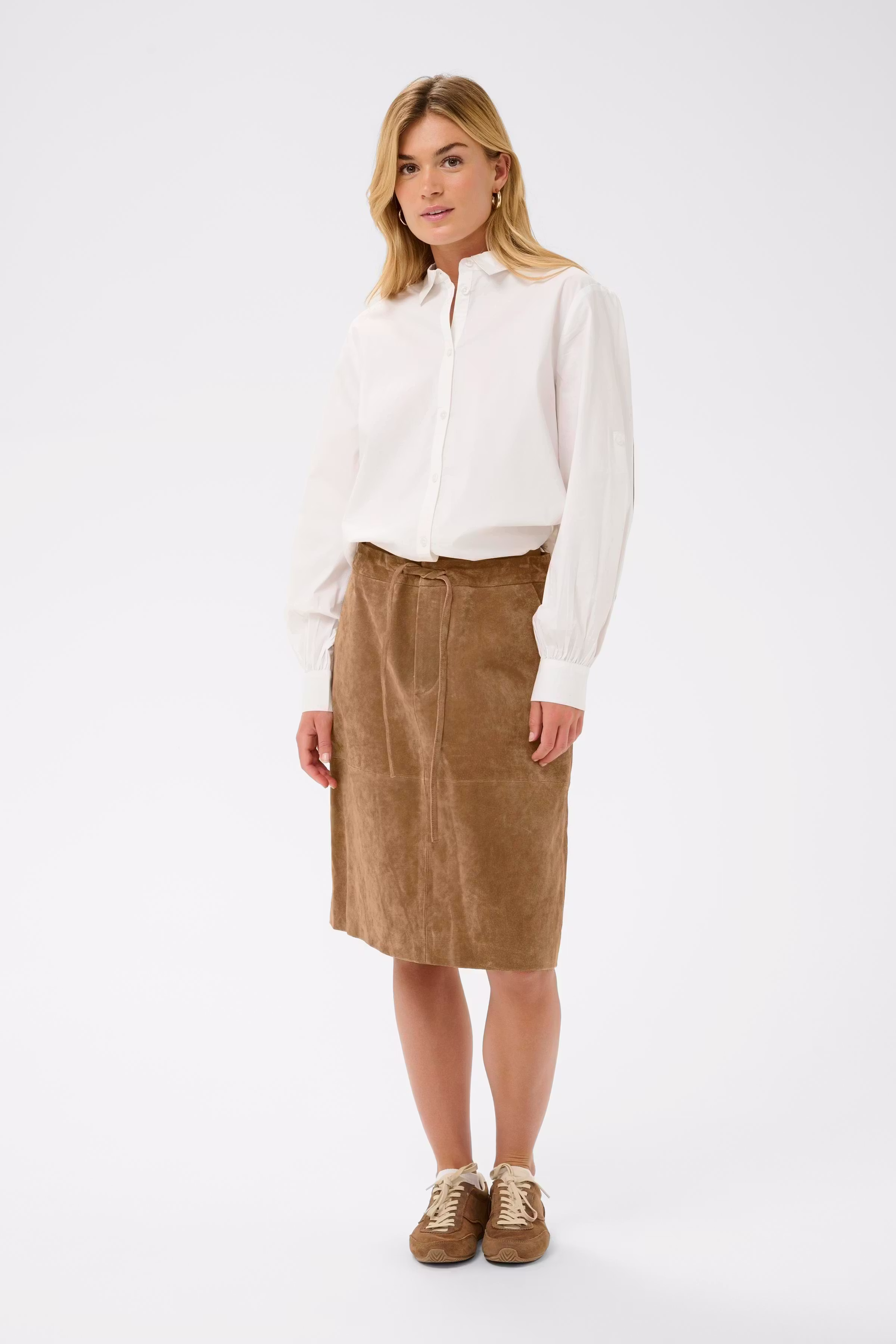 CRFido Skirt LOOKBOOK FRONT 10614942-109281