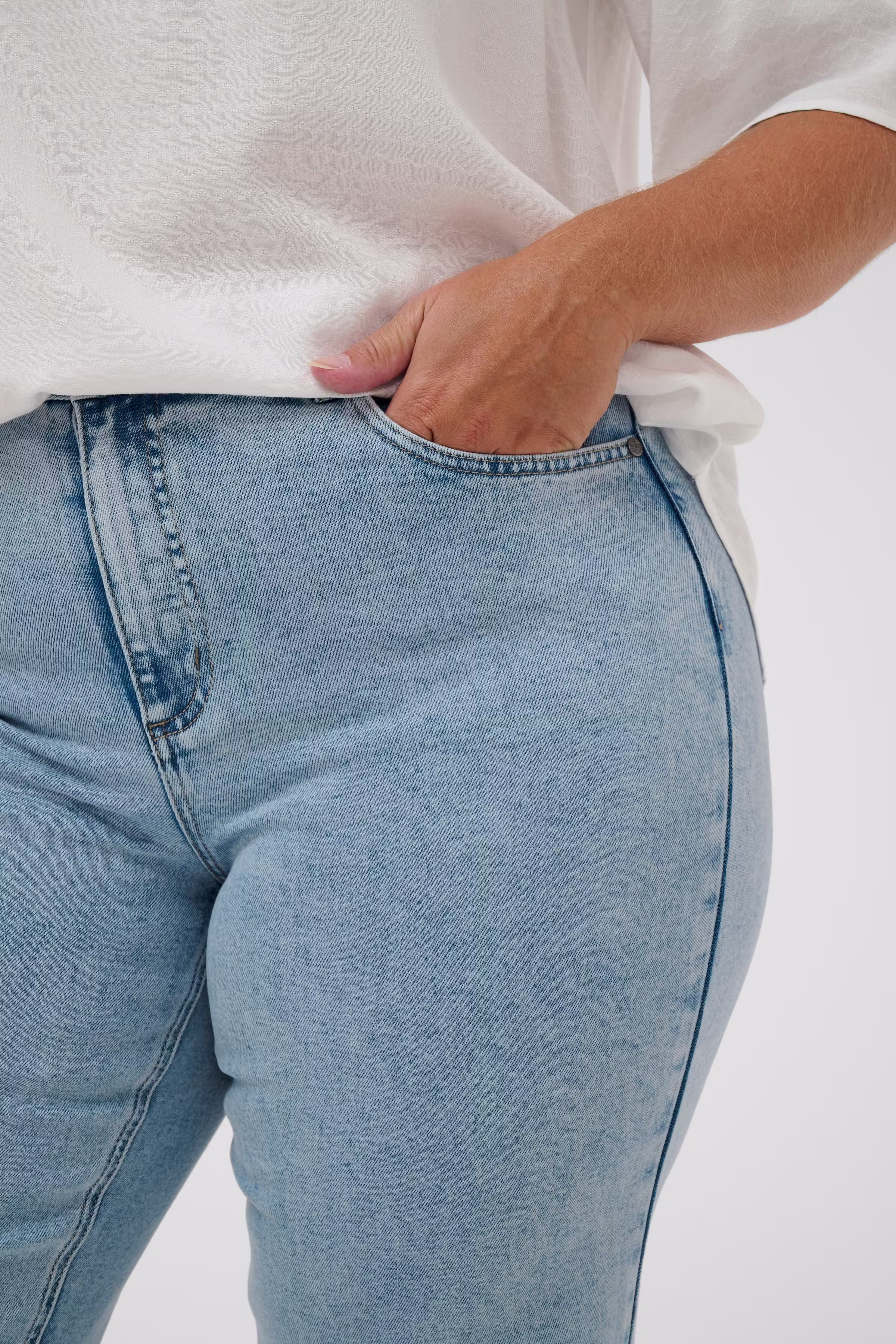 KCmalia Jeans LOOKBOOK DETAIL 10584177-101012