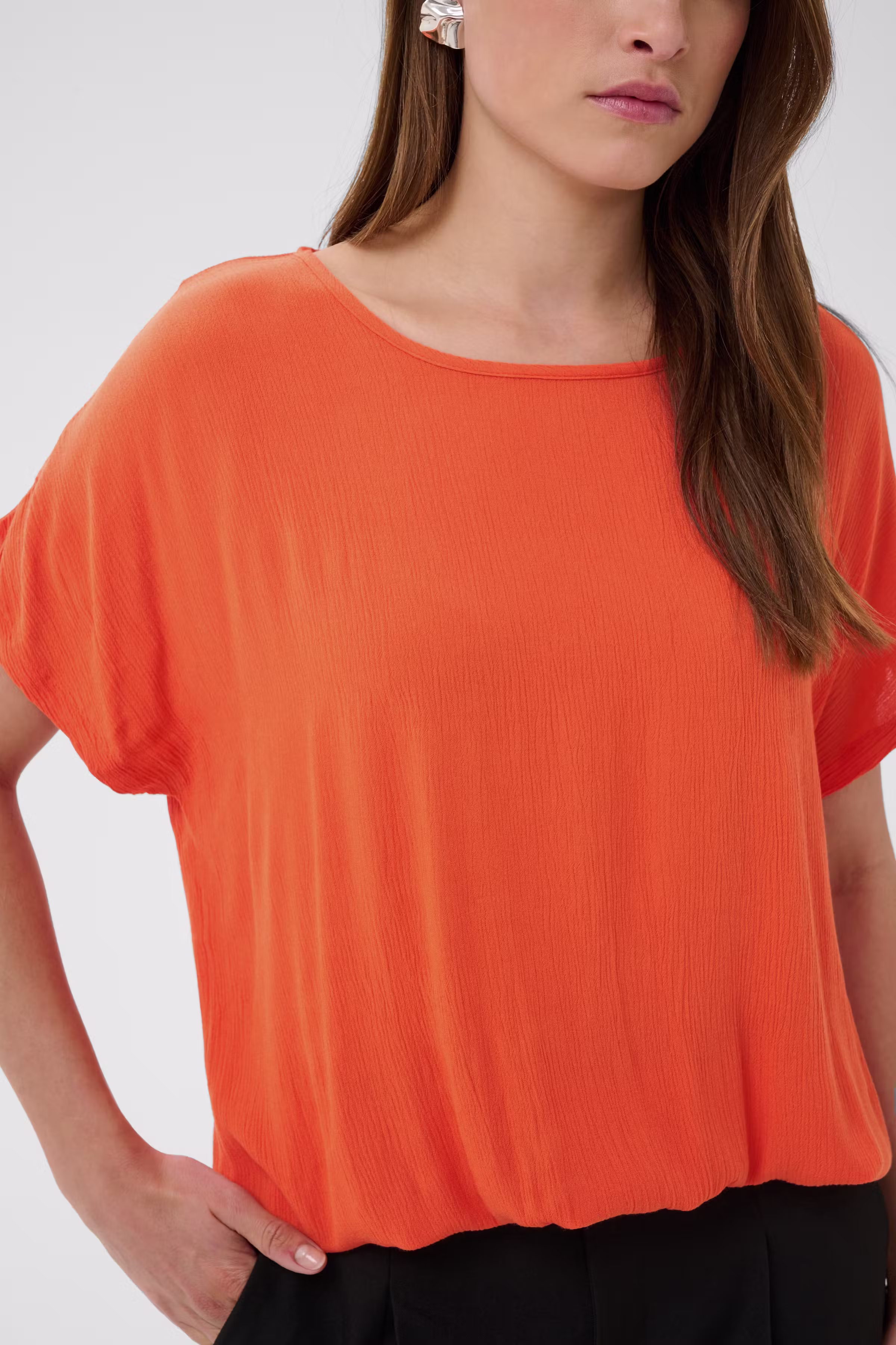 Amber Blouse LOOKBOOK DETAIL 10500781-171456