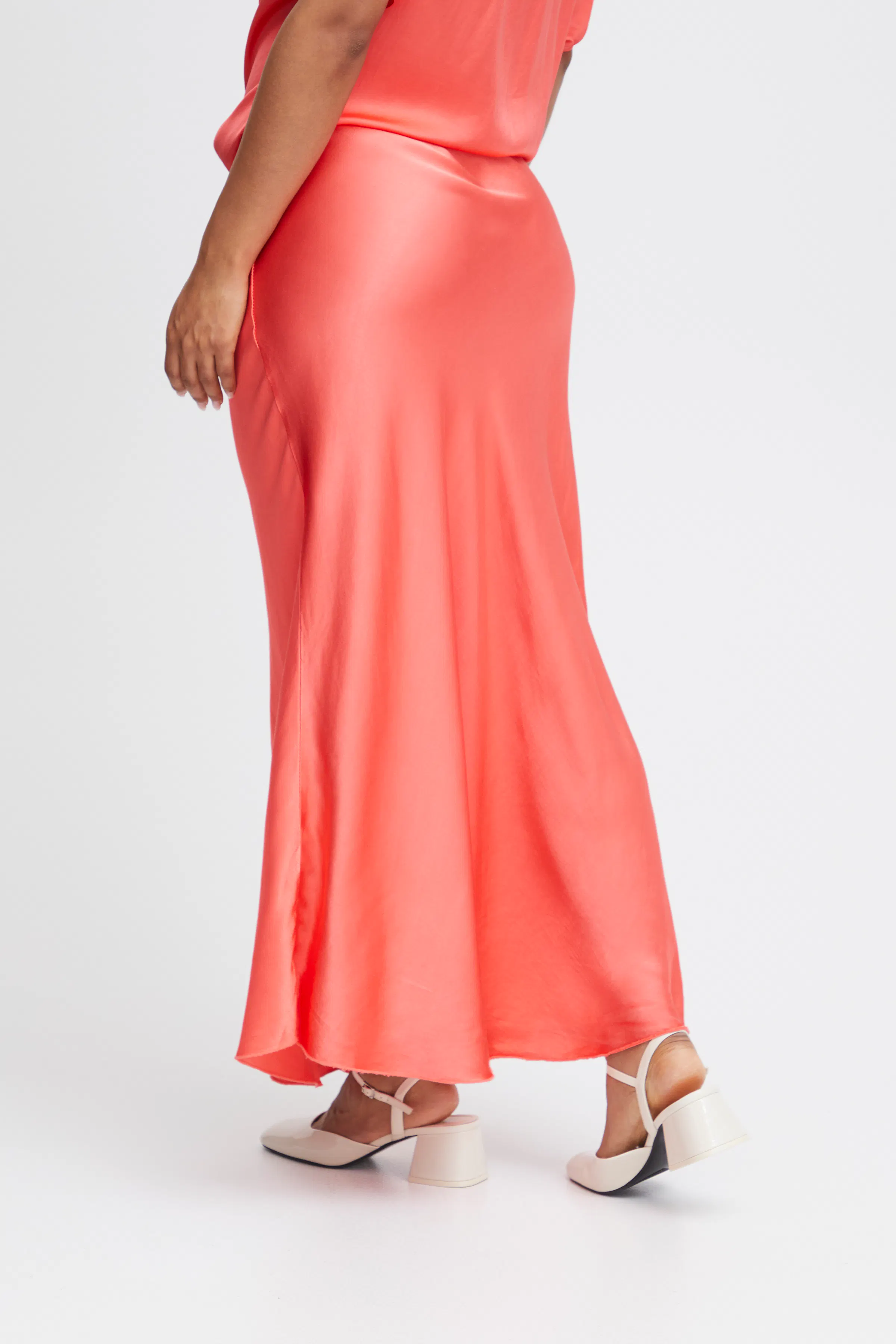 SBMAHNOOR Skirt LOOKBOOK BACK 22100497-171643