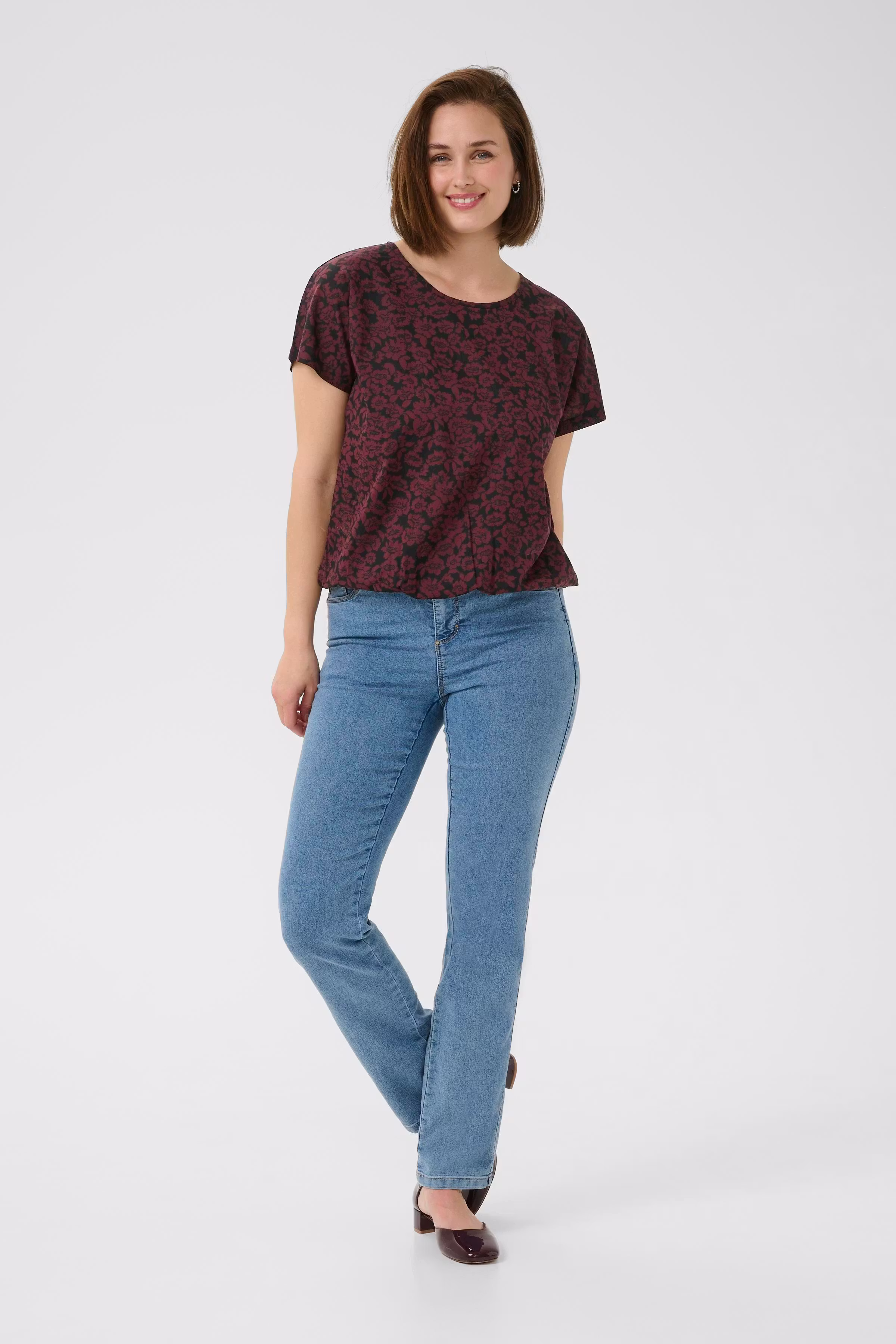 KAbeathe Top LOOKBOOK FRONT 10508896-107734