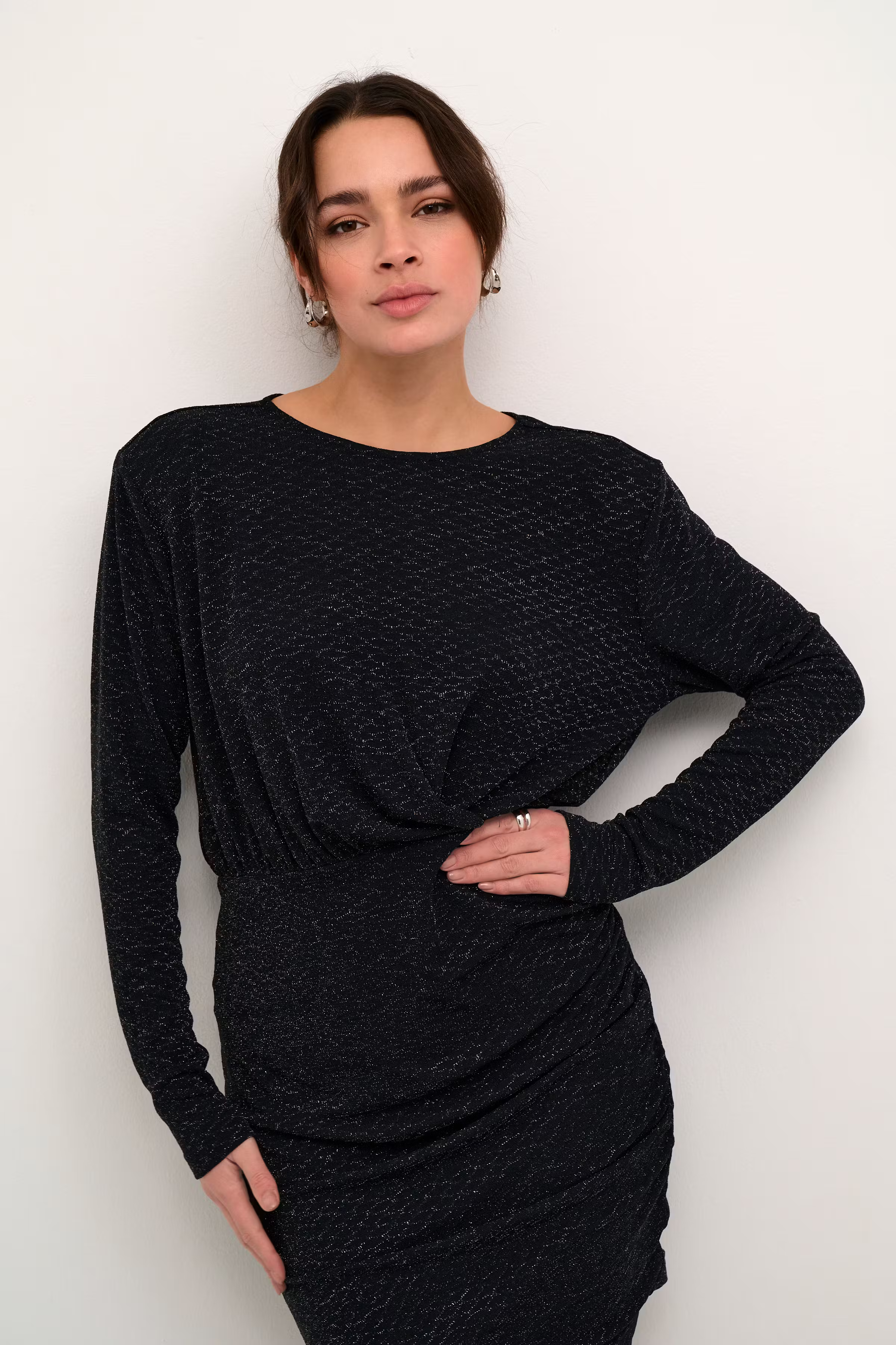 KAellie Glimmerjurk LOOKBOOK DETAIL 10509223-106618