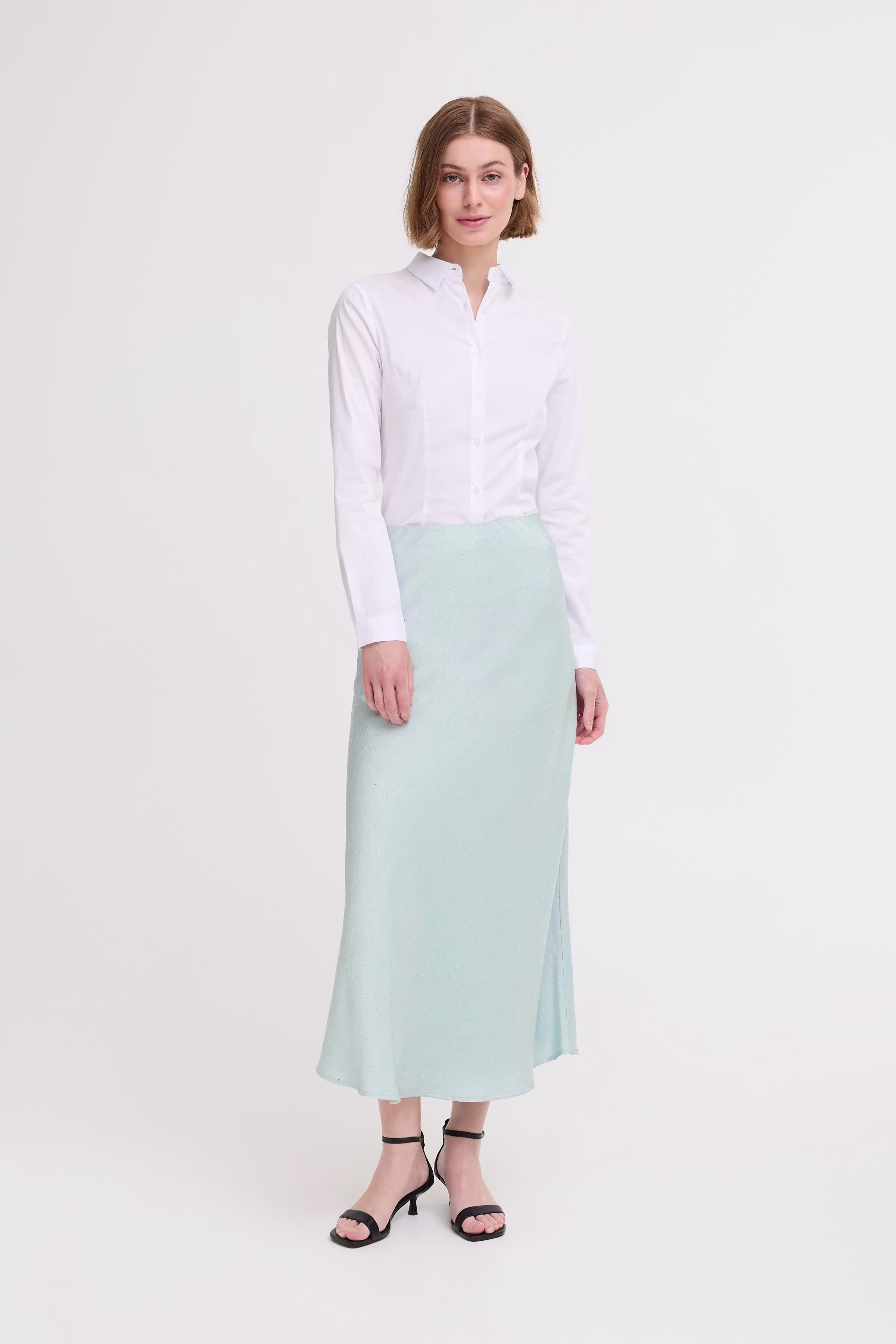 IHXCLARA Skirt LOOKBOOK FRONT 20123766-164404