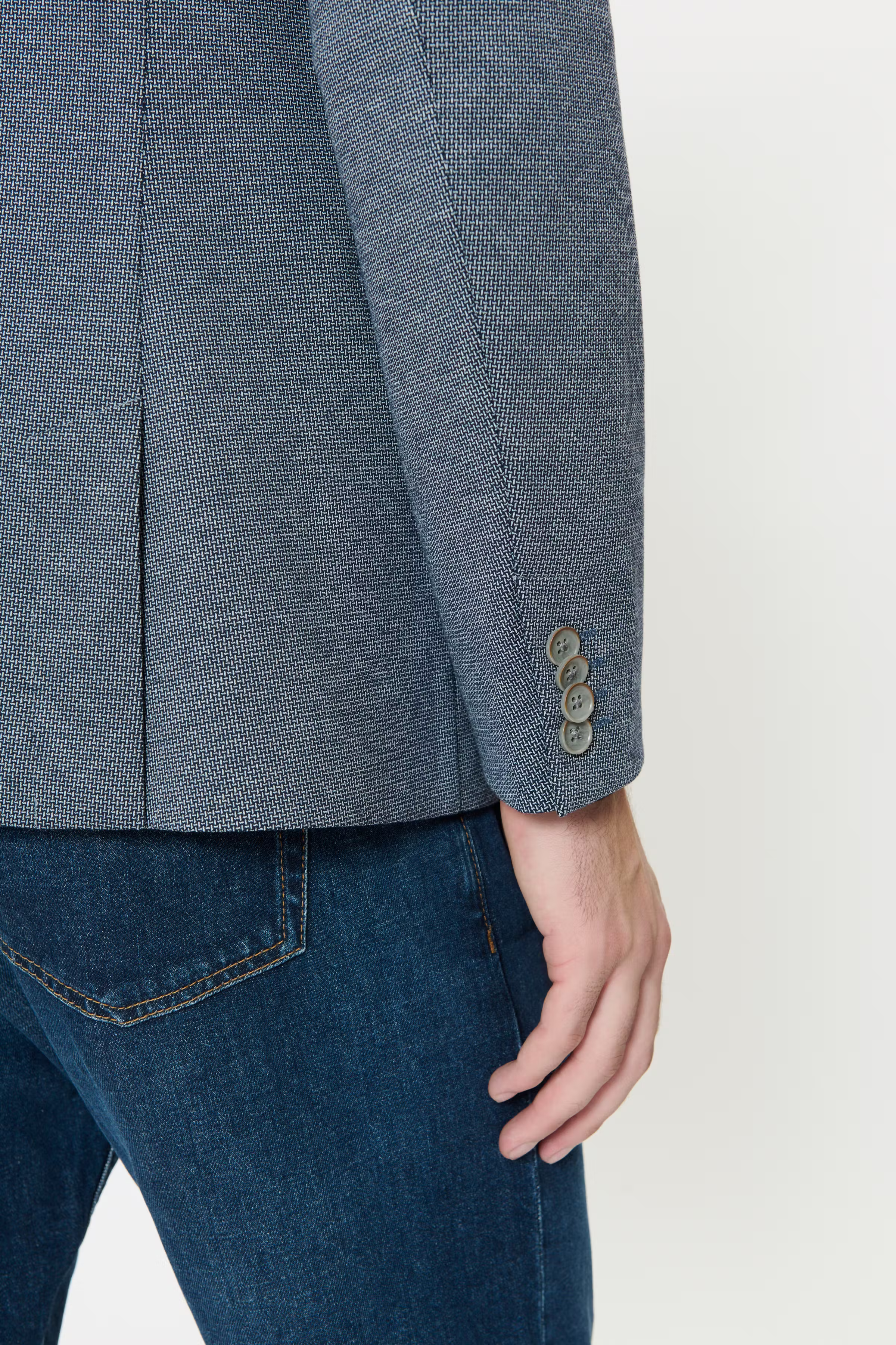 MAcharles Blazer LOOKBOOK DETAIL 30209014-194011