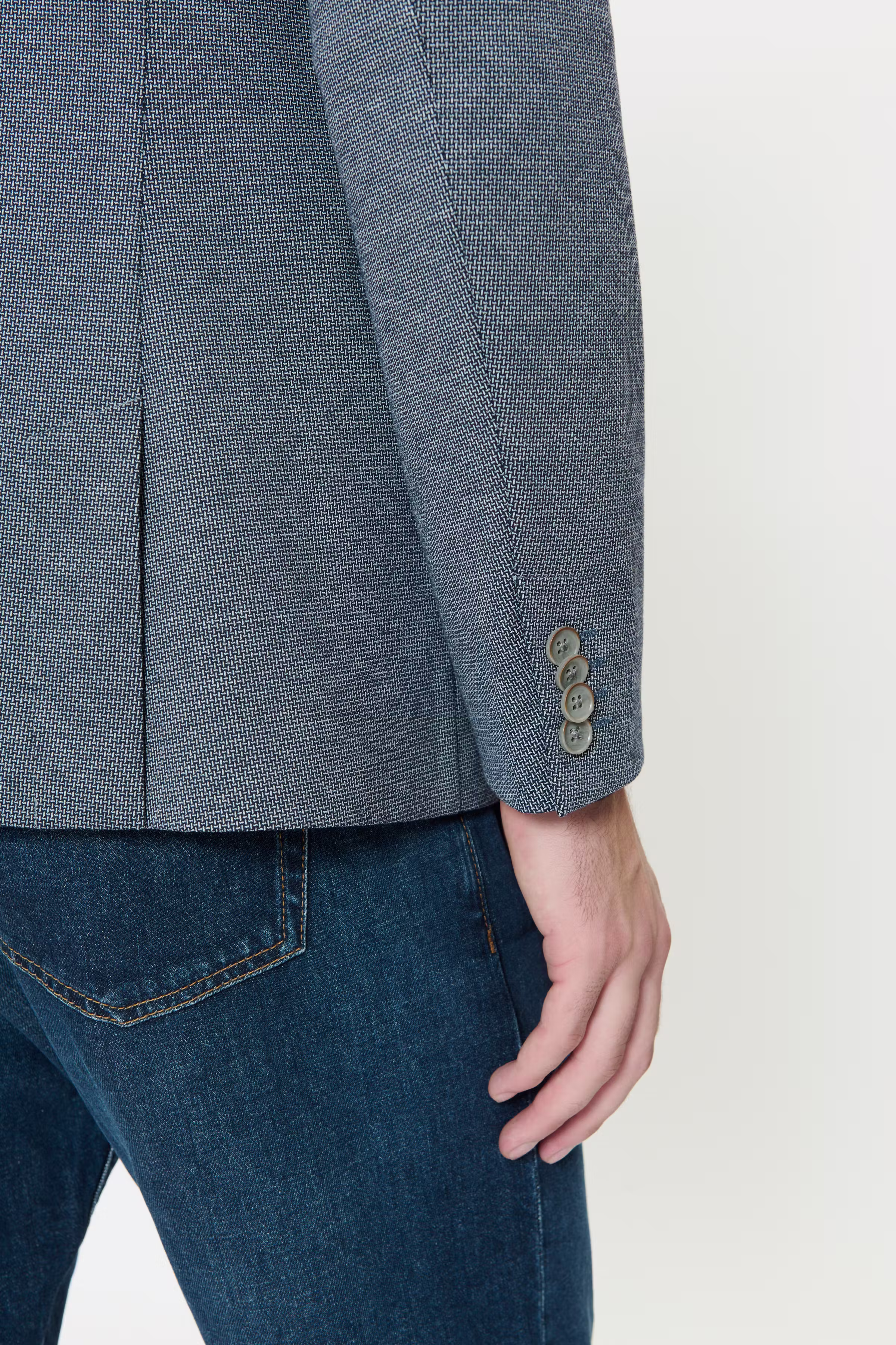 MAcharles Blazer LOOKBOOK DETAIL 30209014-194011