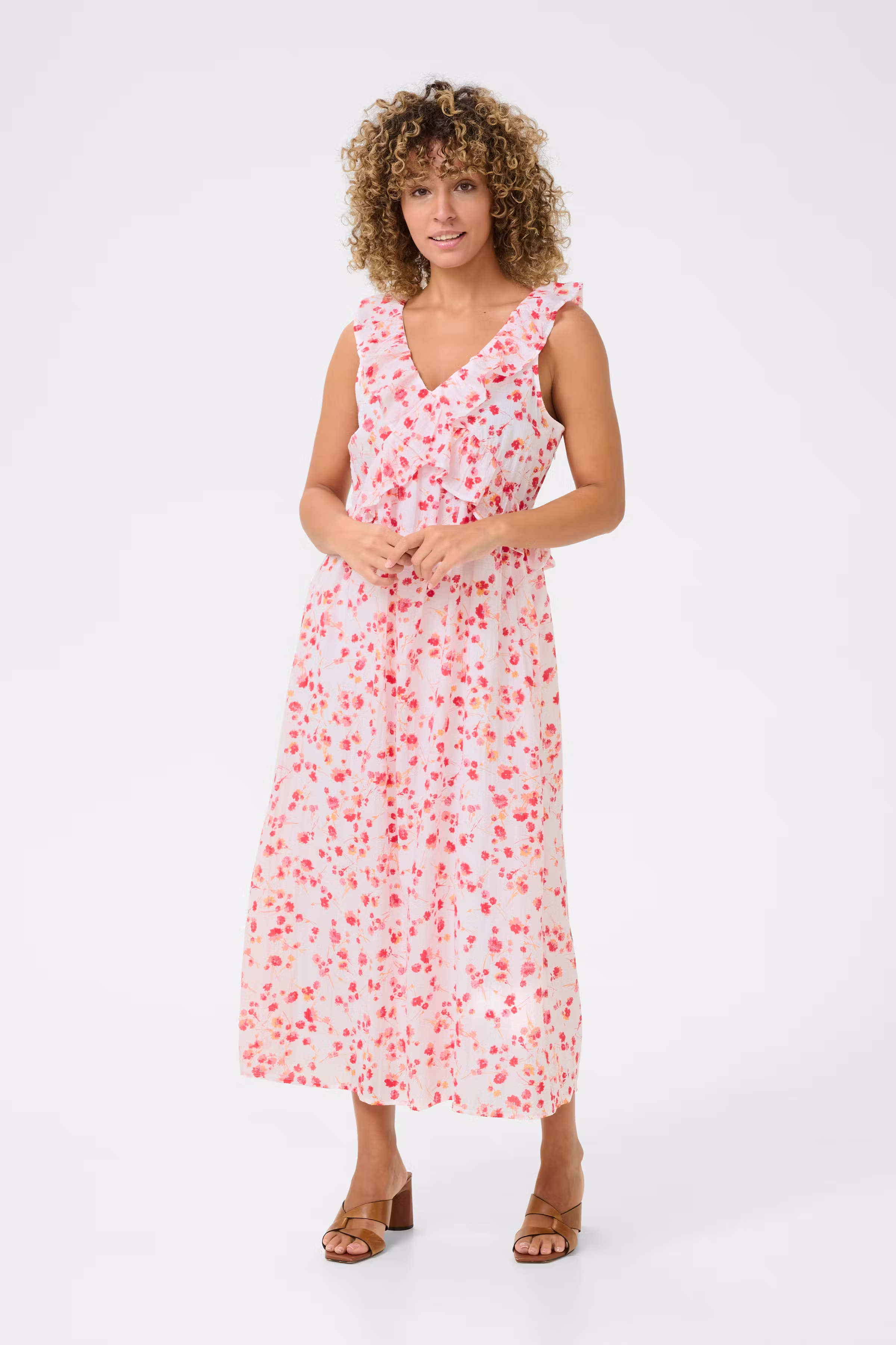 CRGiselle Dress LOOKBOOK FRONT 10613619-107535