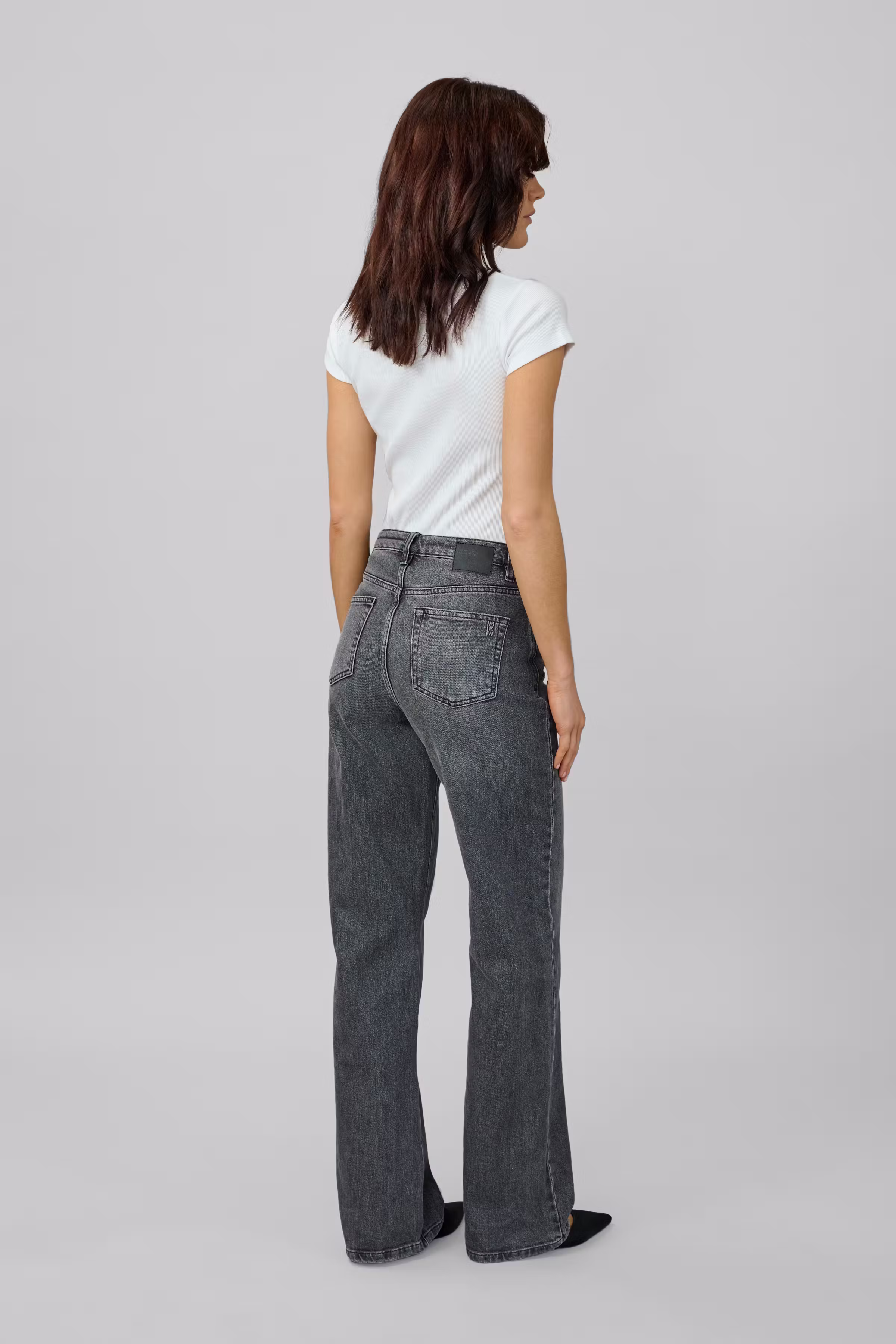 05 THE LOUIS HIGH WIDE LOOKBOOK BACK 10704222-100087