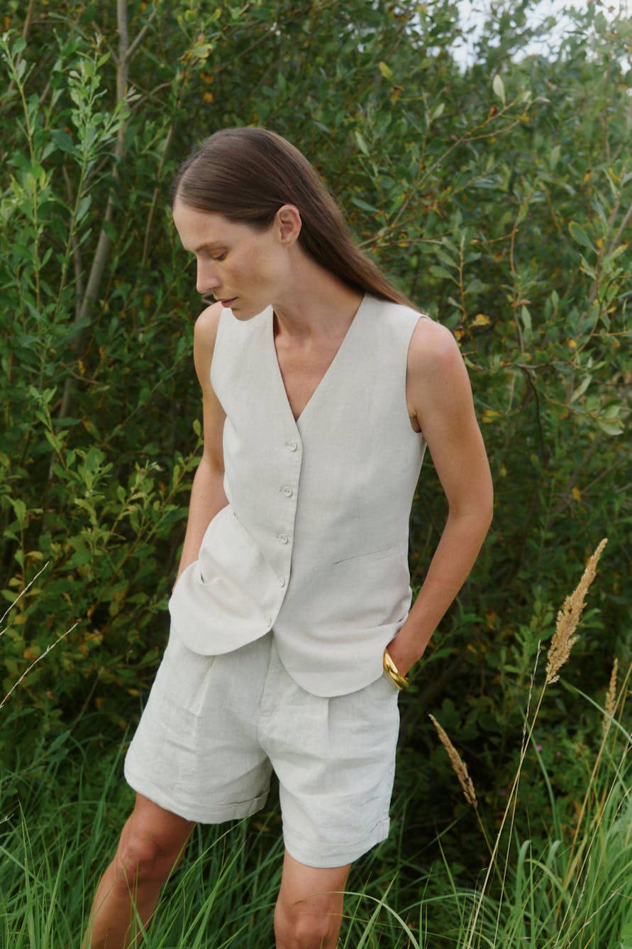 FaridaIW Linnen Vest LOCATION NONE 30110439-1304031