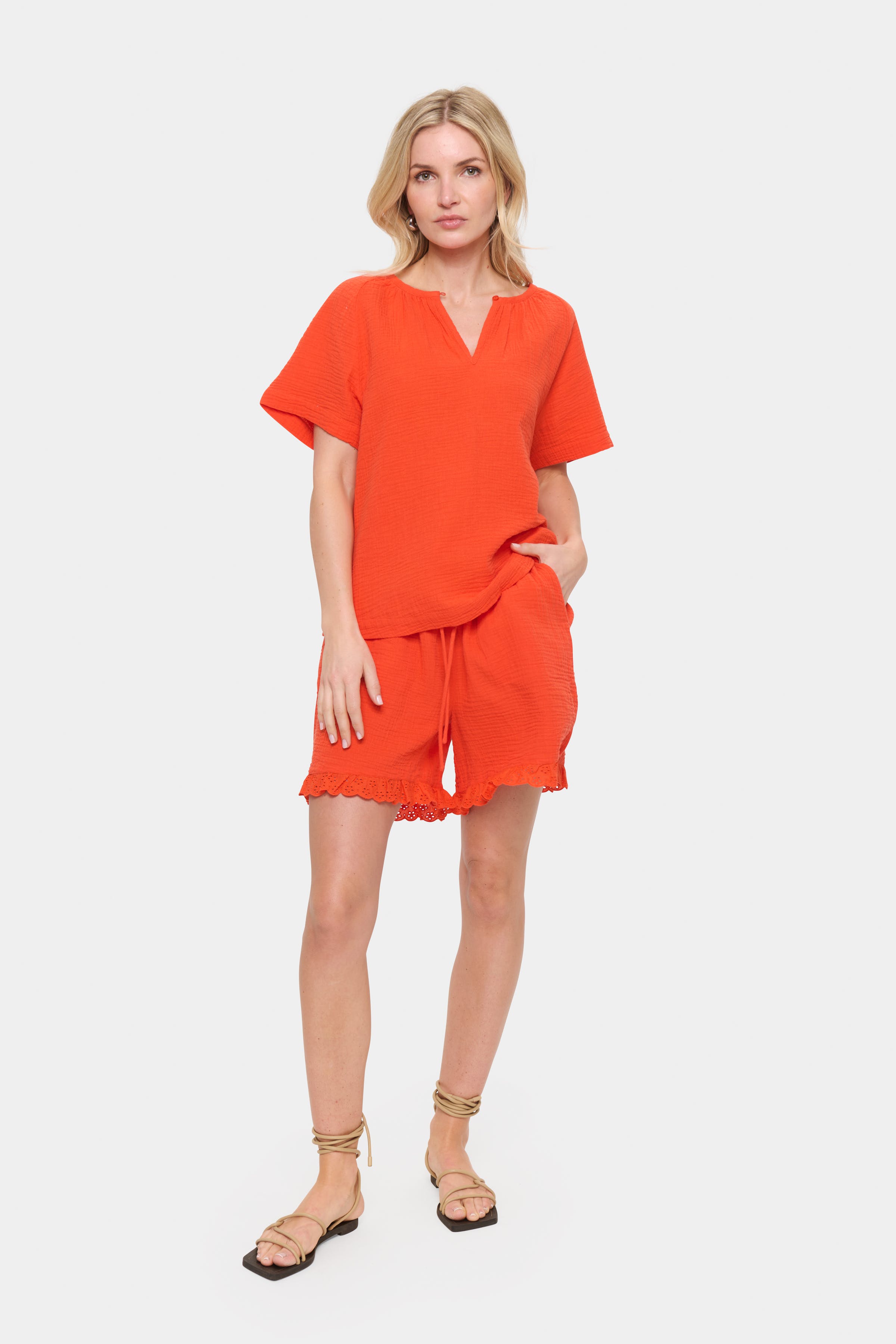 KatinaSZ Bluse LOOKBOOK FRONT 30514206-181564