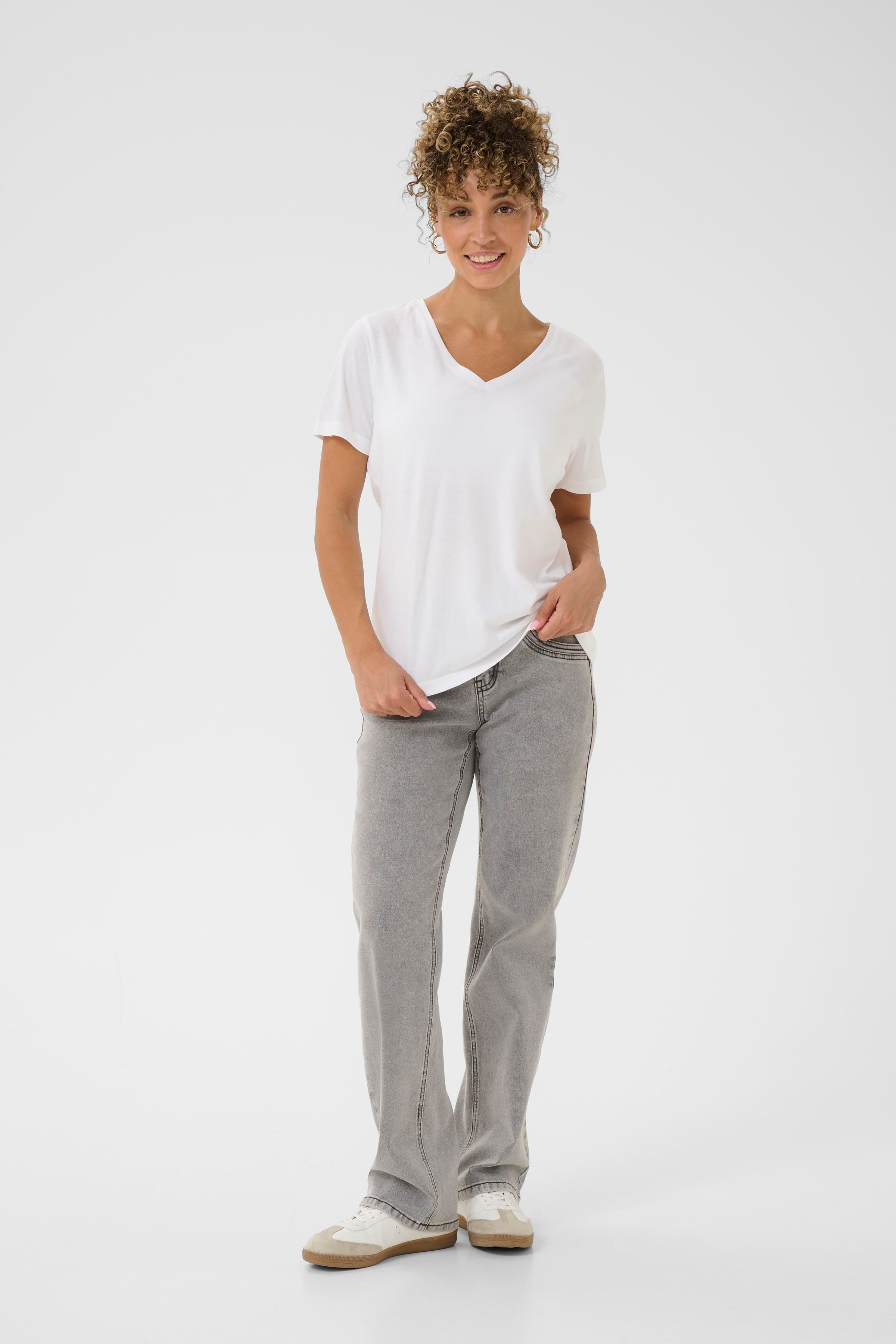 Naia T-shirt LOOKBOOK FRONT 10604508-60034