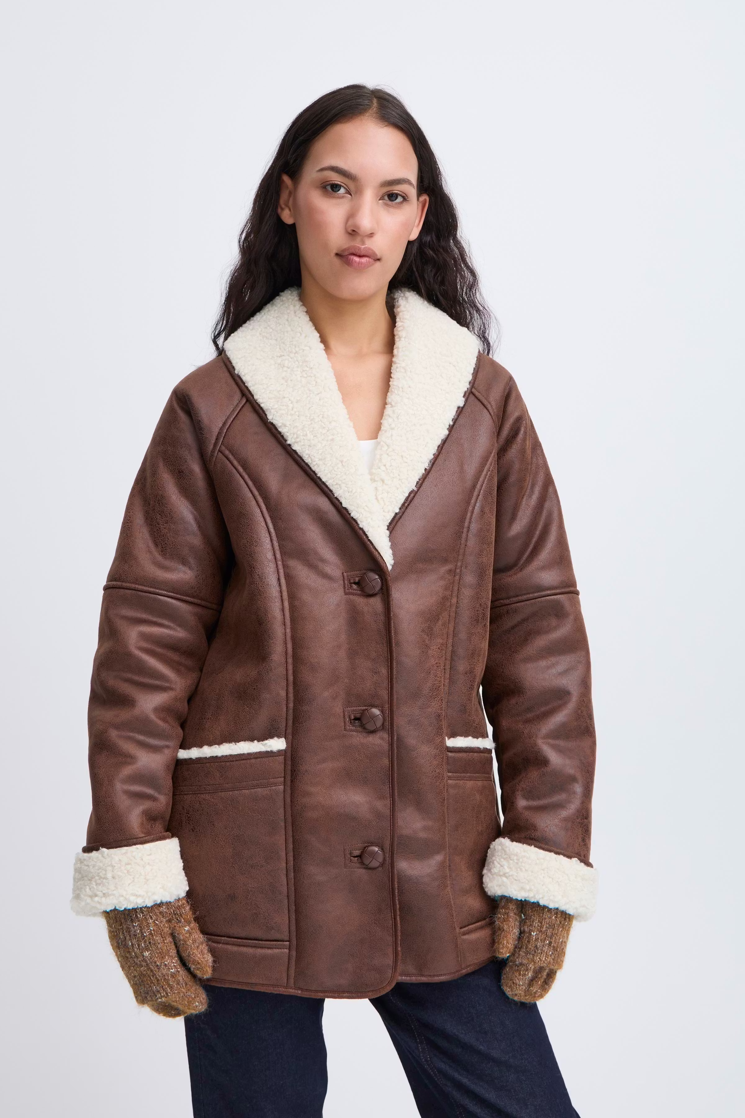 IALIINA Handsker LOOKBOOK FRONT 20124395-1812291