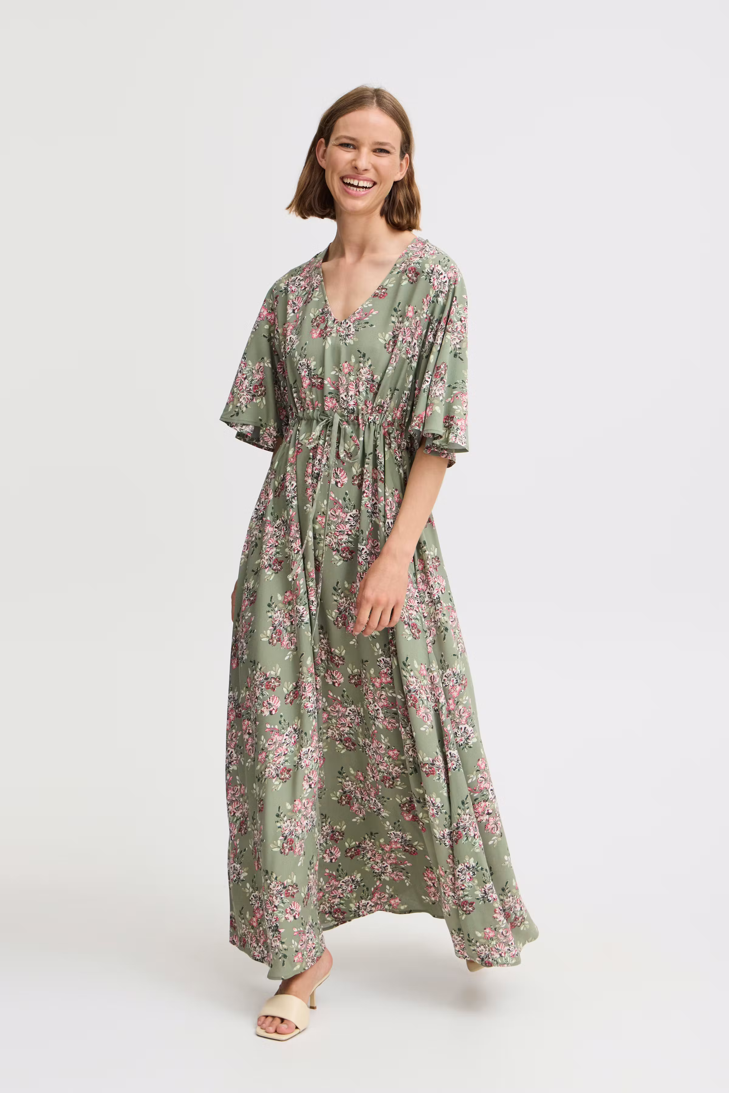 BYMMJOELLA Kjole LOOKBOOK FRONT 20816532-204598