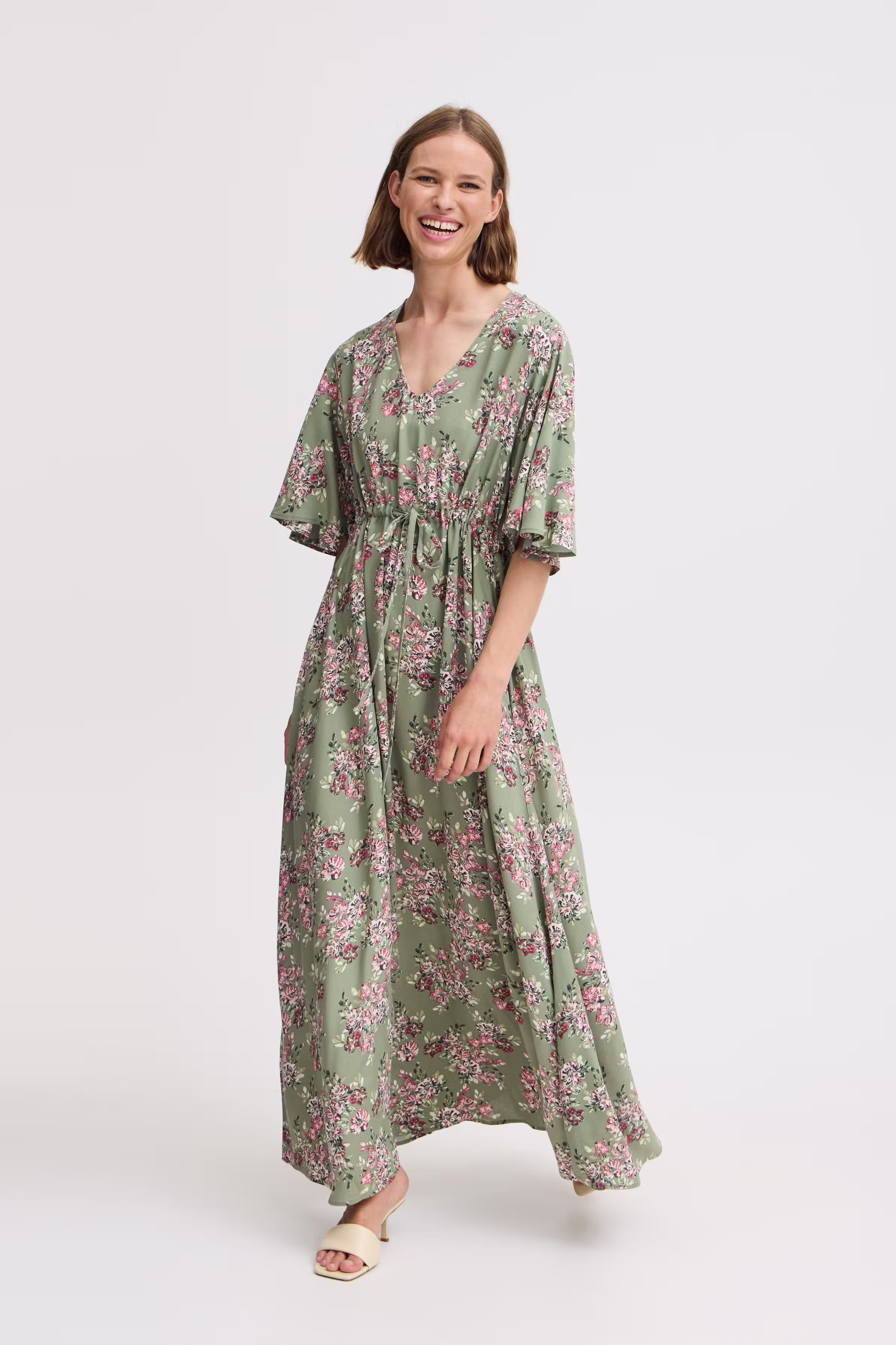 BYMMJOELLA Kjole LOOKBOOK FRONT 20816532-204598