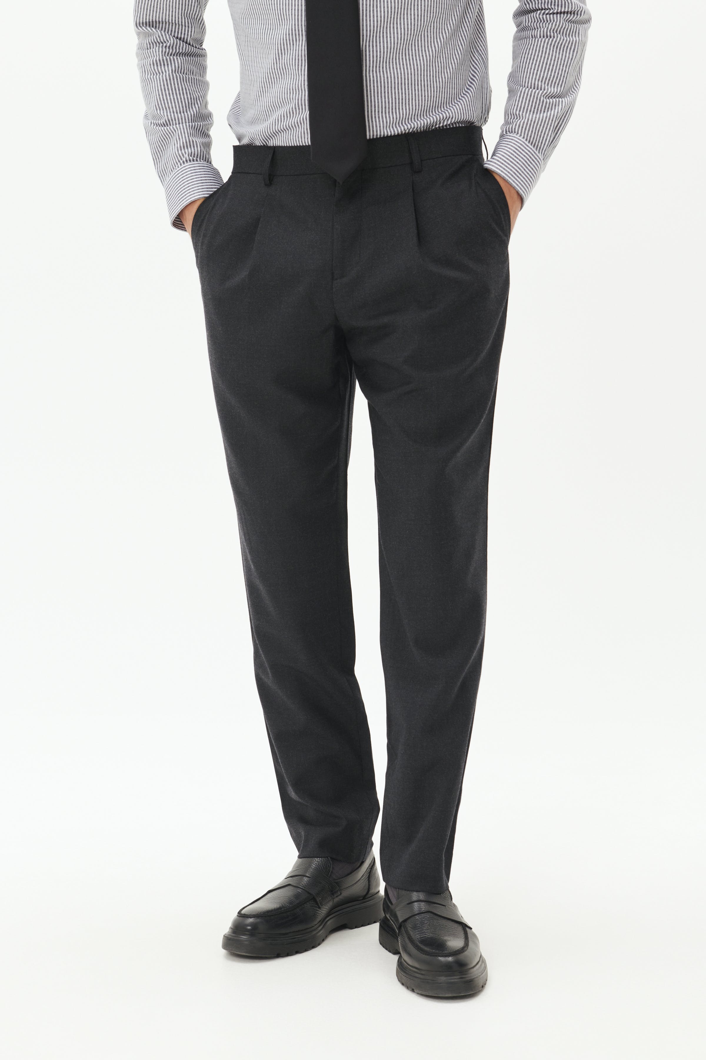 MAweller Broek LOOKBOOK FRONT 30207700-300270