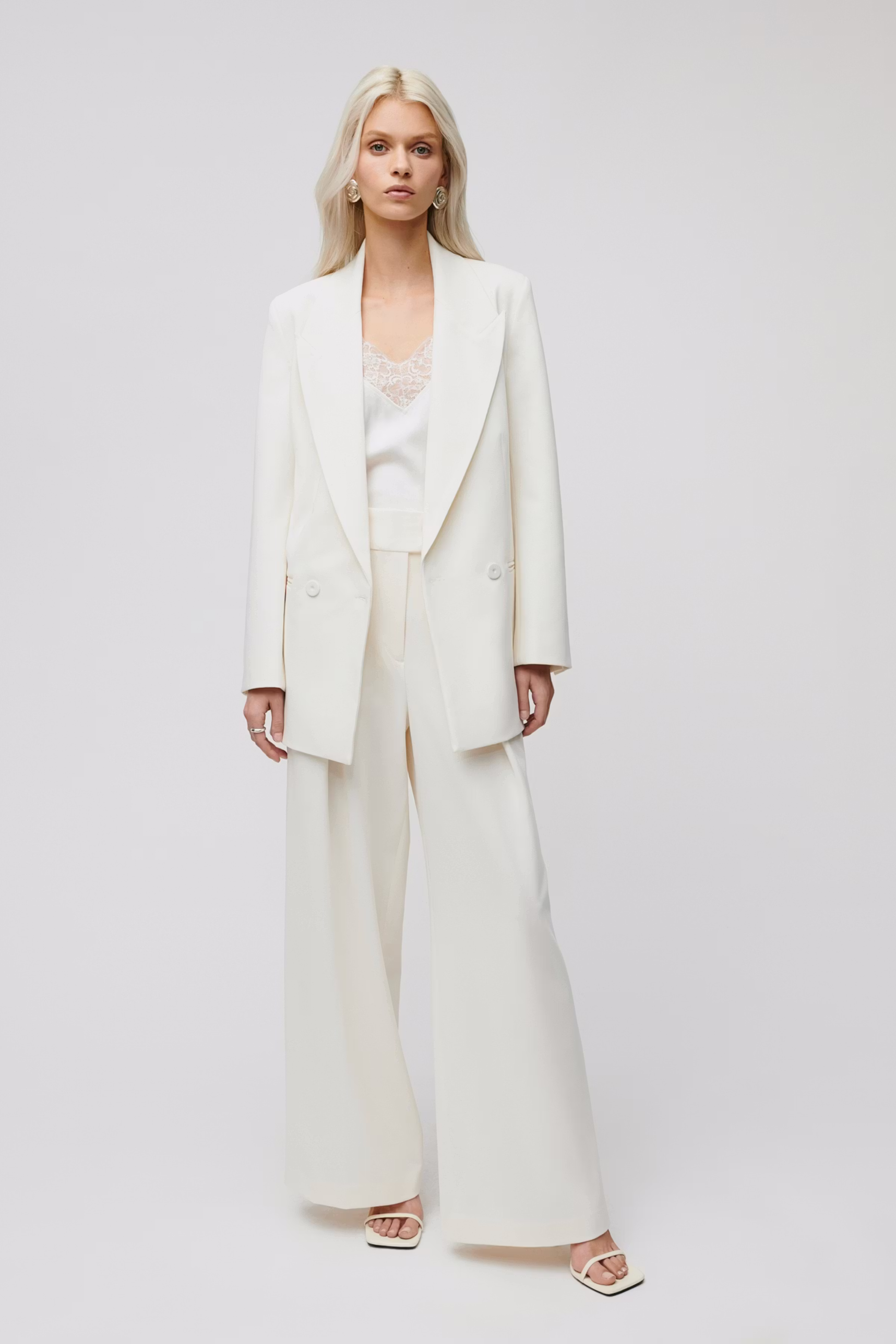 JIL BLAZER LOOKBOOK FRONT 30600559-WH011