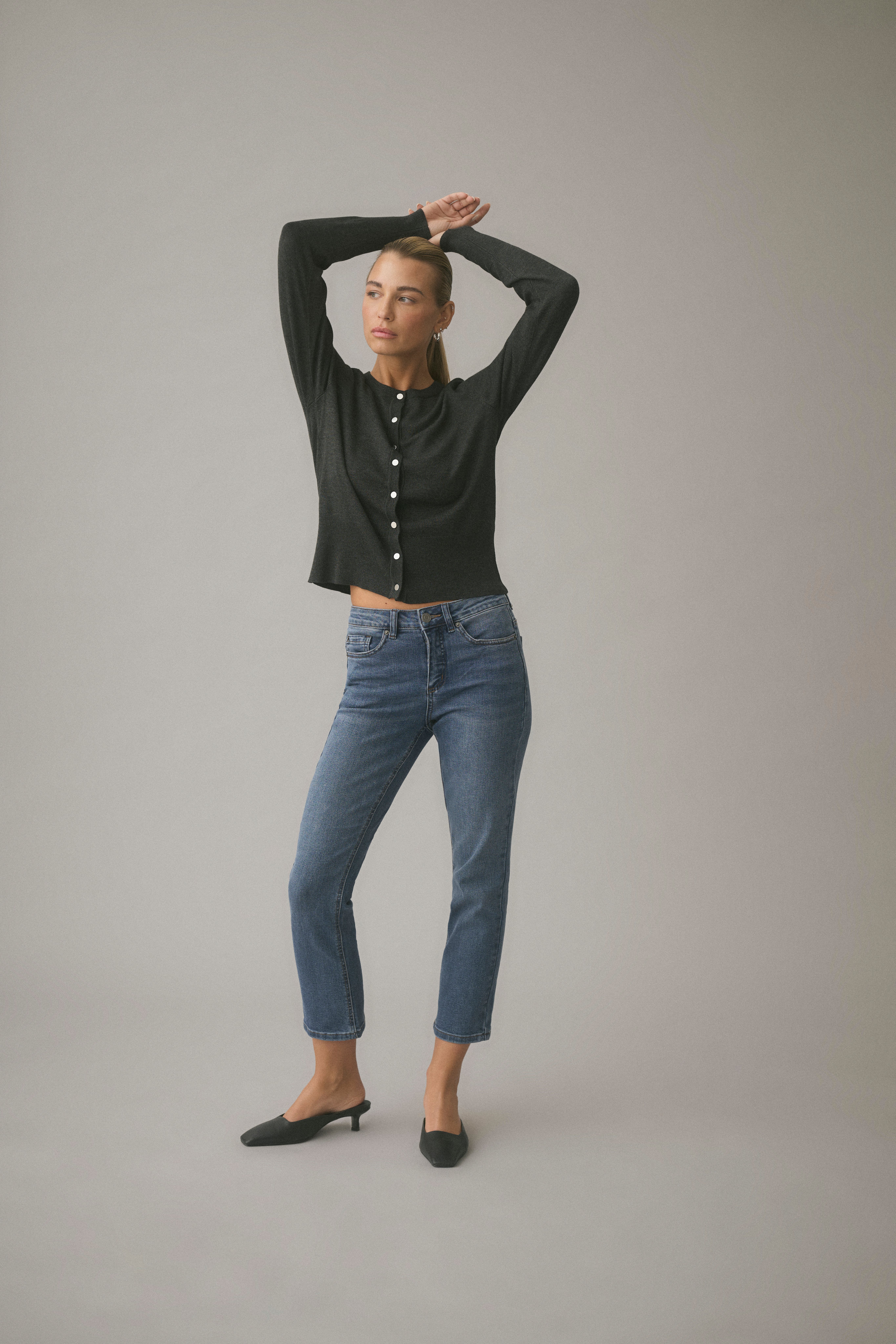 KAriver Jeans LOCATION NONE 10511088-102272