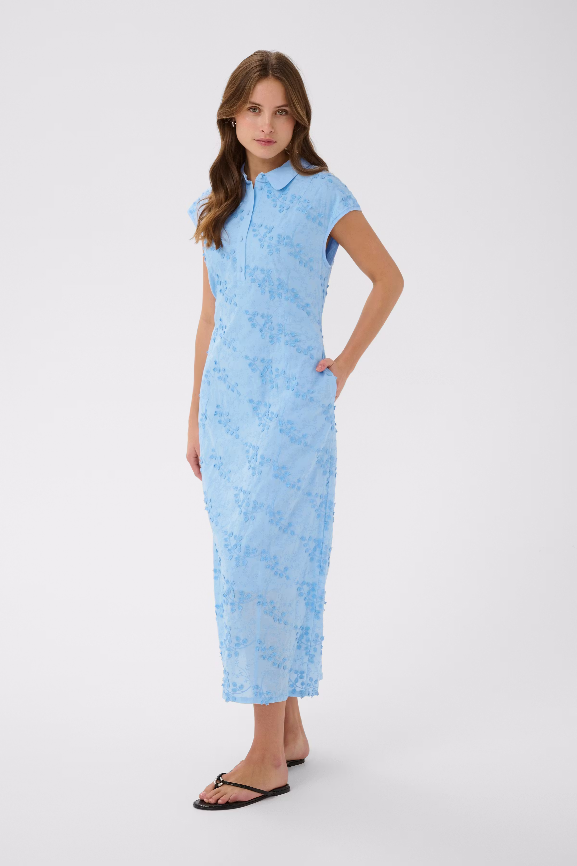 CUmoni Dress LOOKBOOK FRONT 50112754-144214