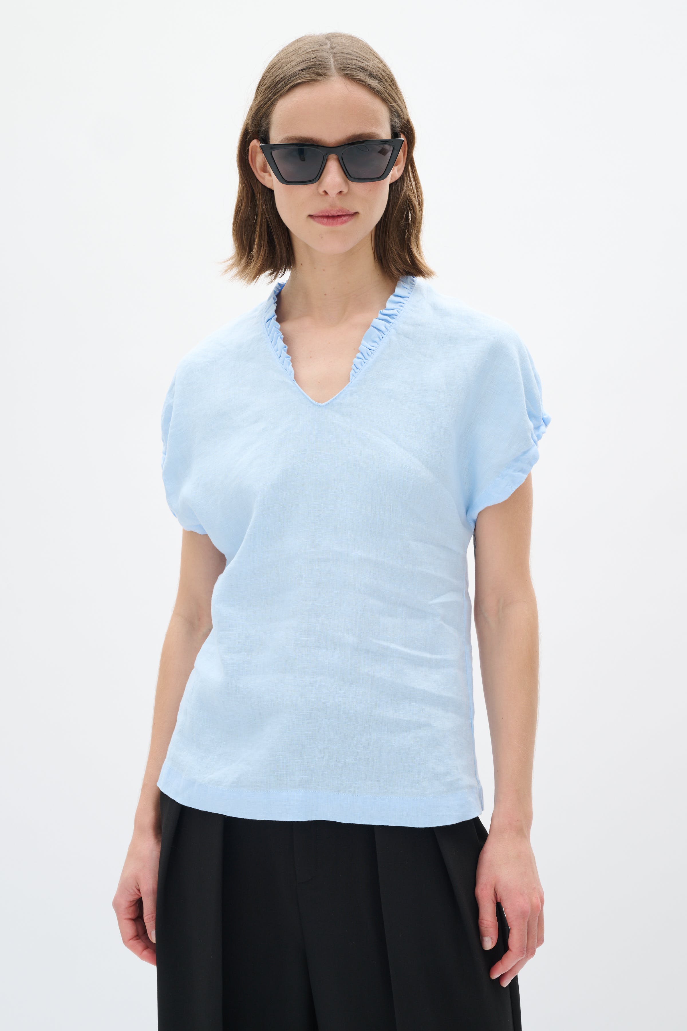 RigittaIW Linnen Top LOOKBOOK FRONT 30110342-154031