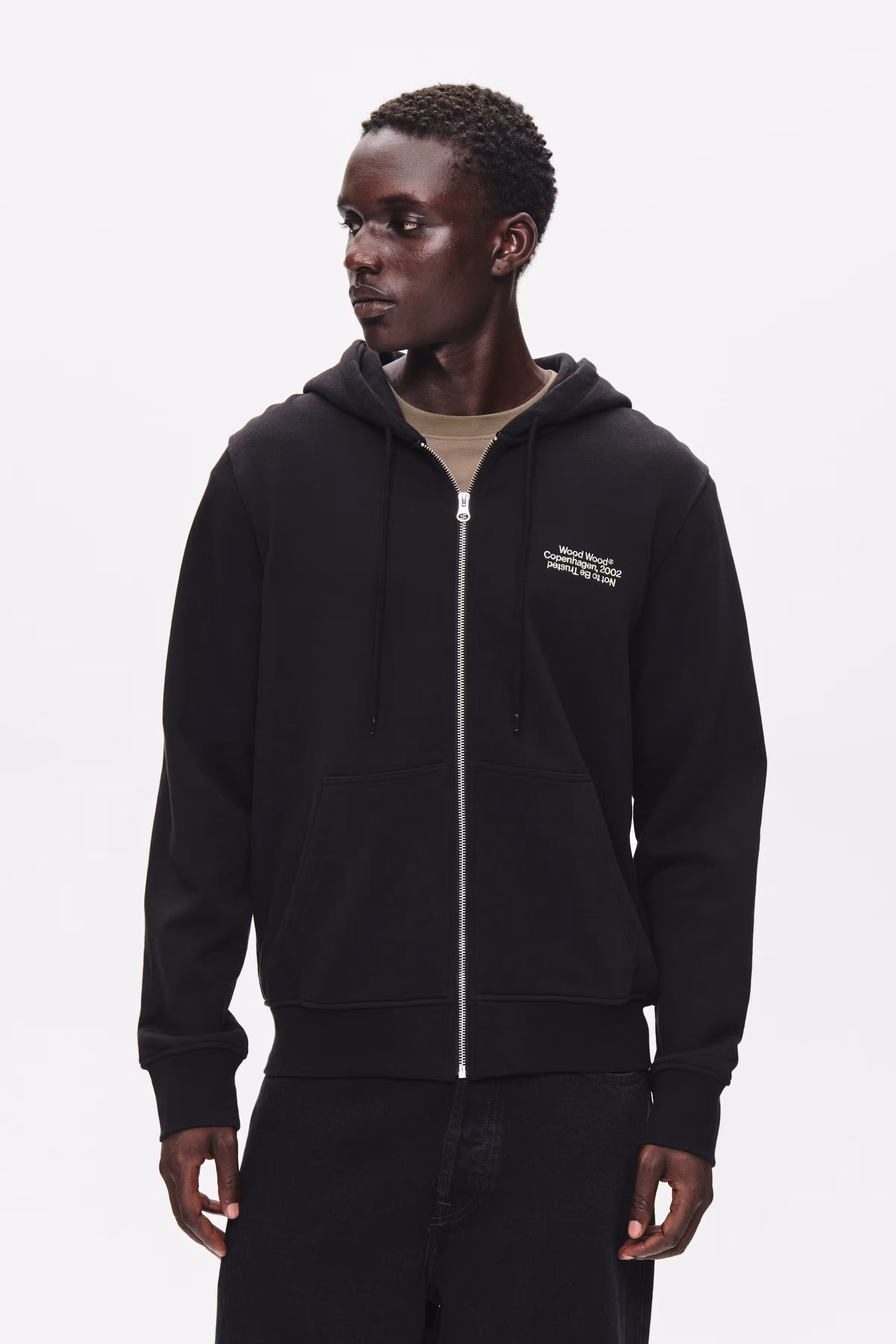 WWIan Sweatshirt LOOKBOOK FRONT 30252263-303700