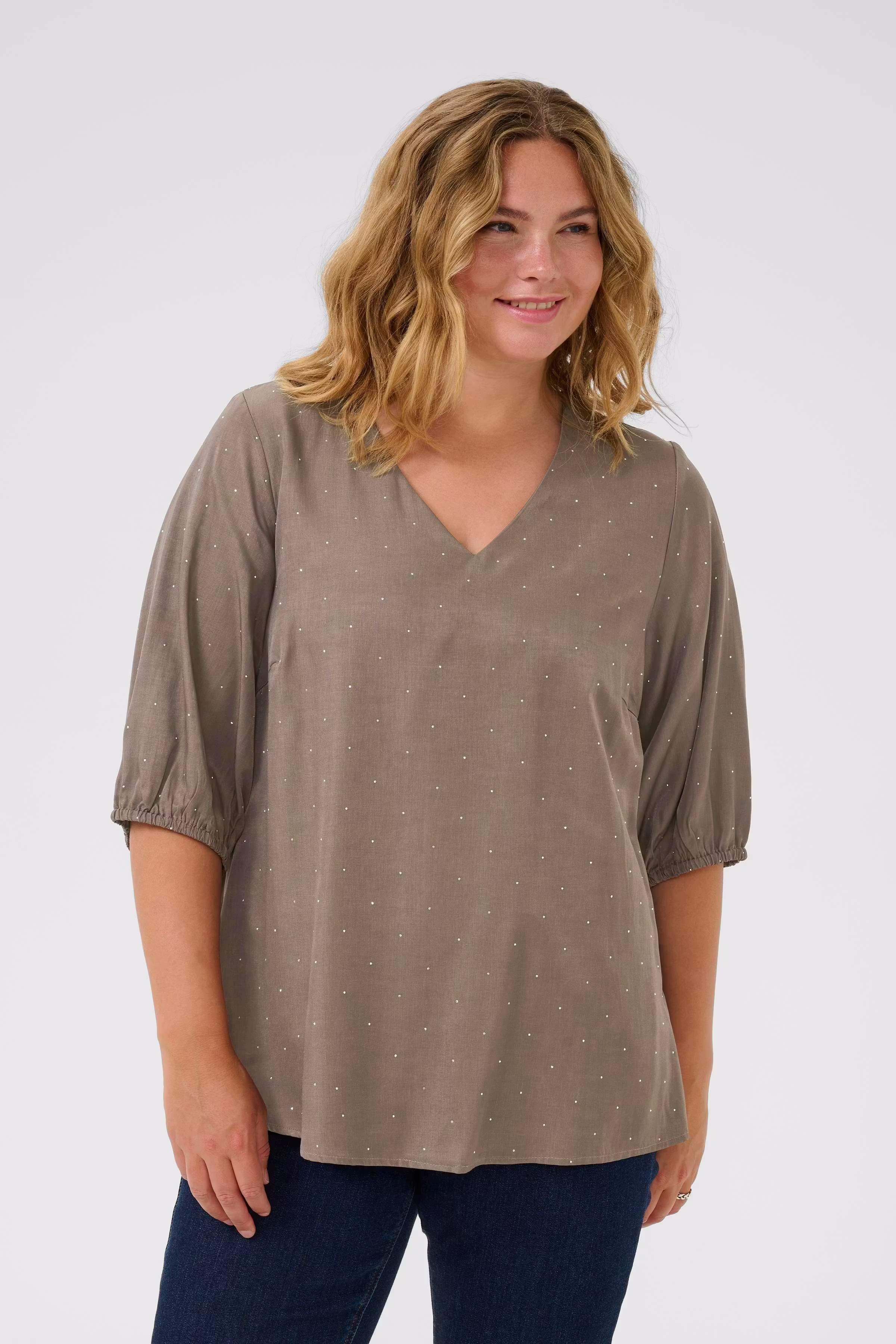 KCada Bluse LOOKBOOK FRONT 10583844-190808