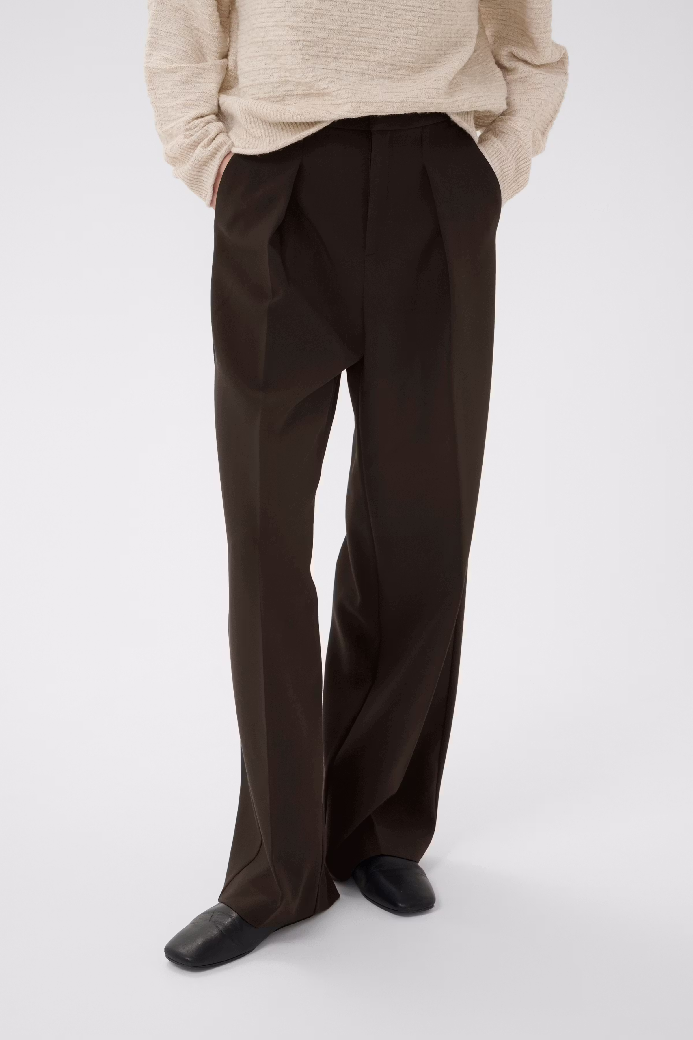WilcoxIW Trousers LOOKBOOK FRONT 30110181-191109