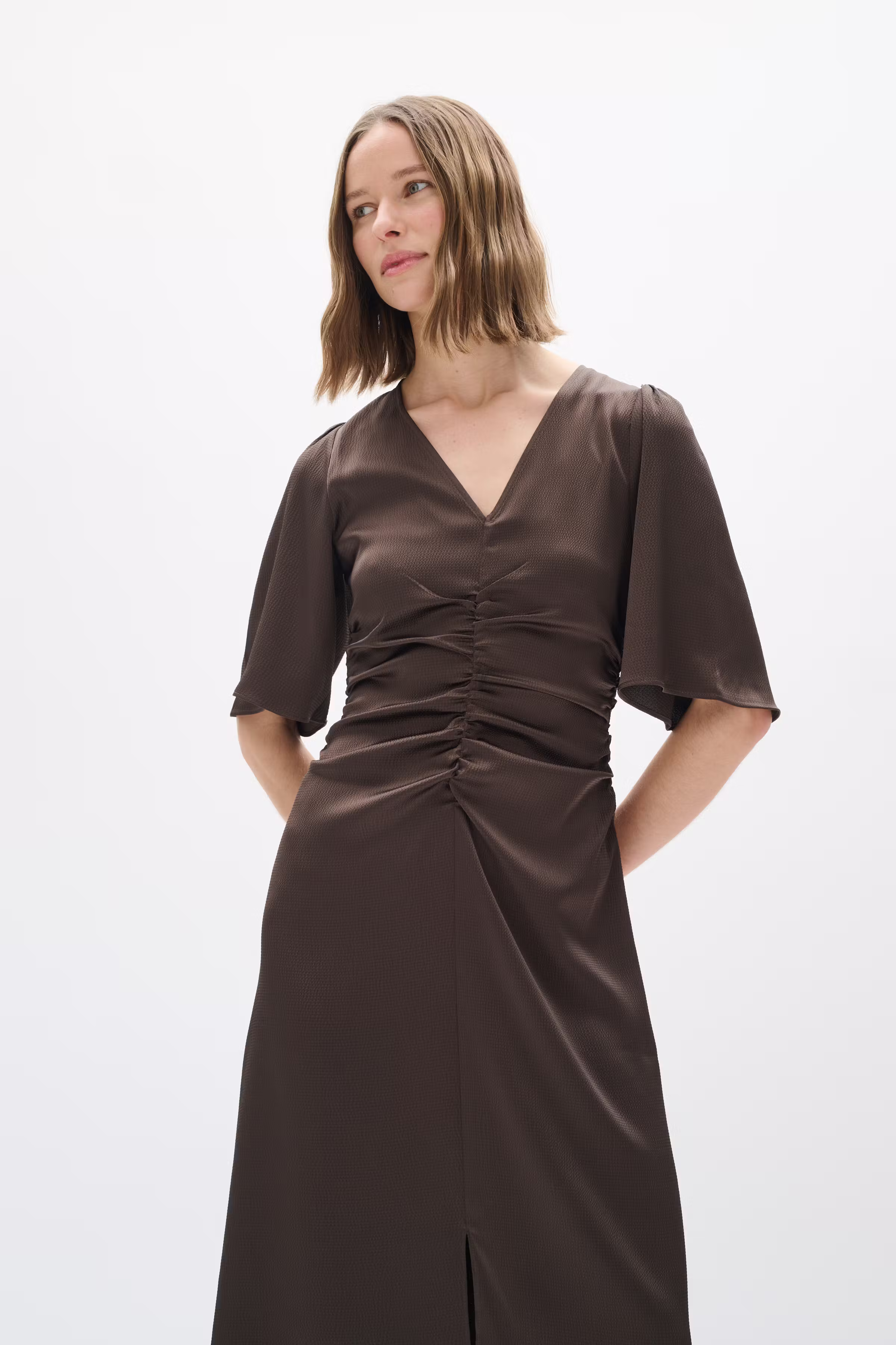 SendraIW Fitted Kleid LOOKBOOK FRONT 30110791-190910