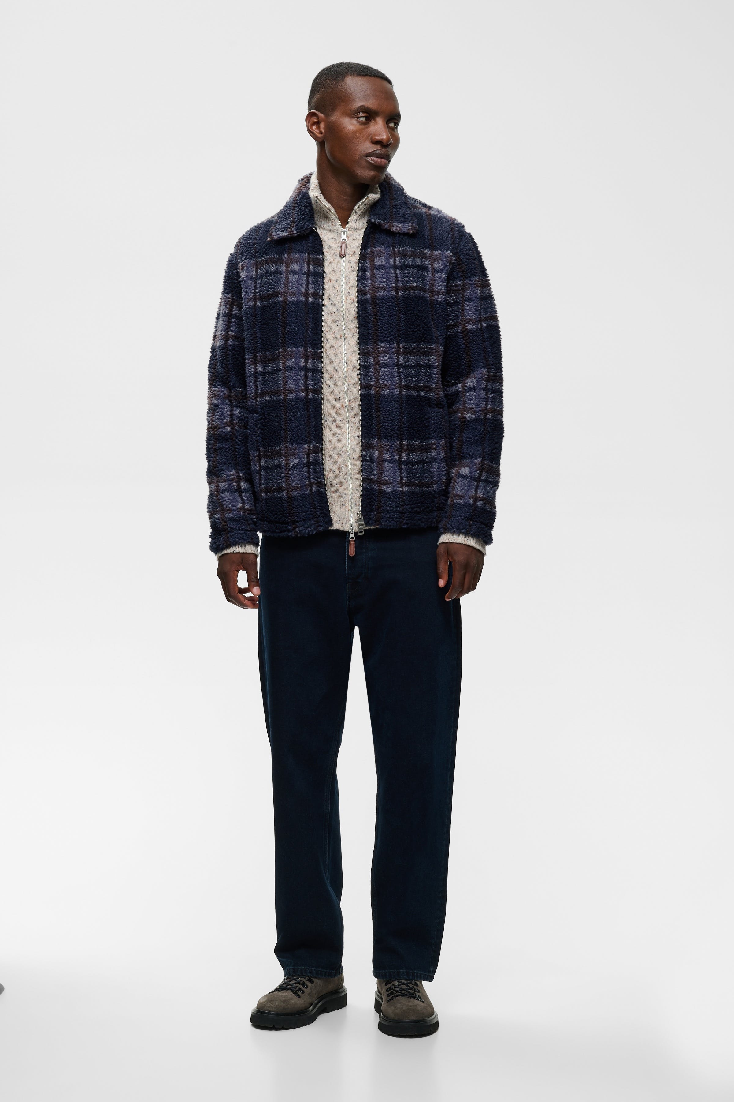 MArowan Cardigan LOOKBOOK FRONT 30209417-194011