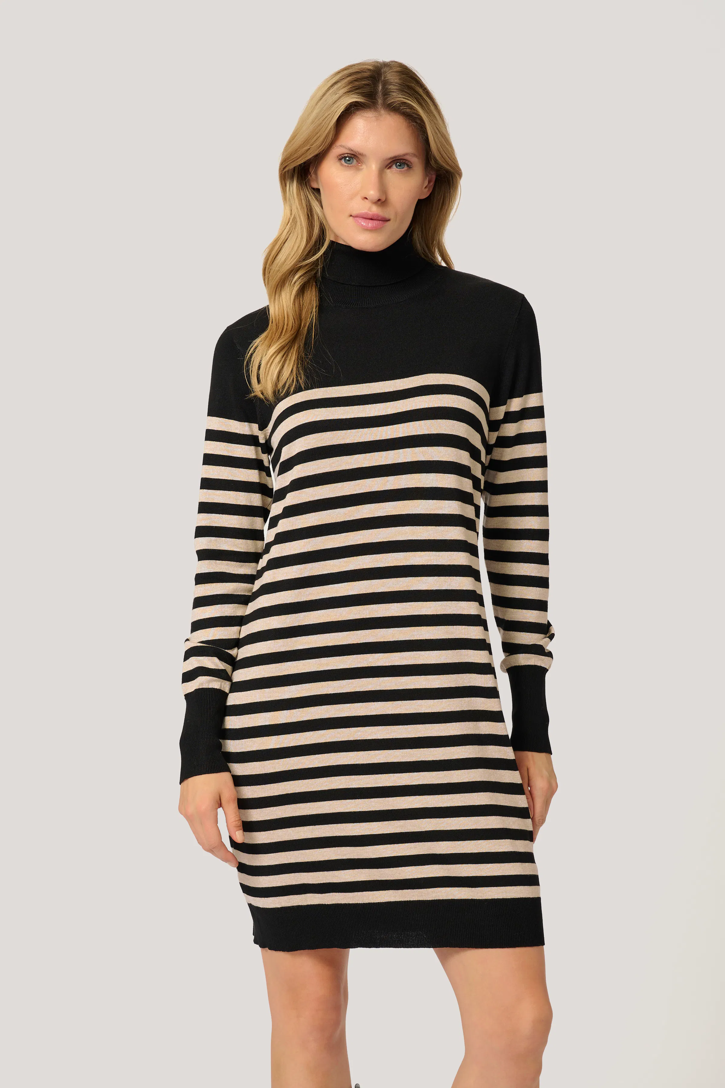 KAastrid Kjole LOOKBOOK FRONT 10509731-106347