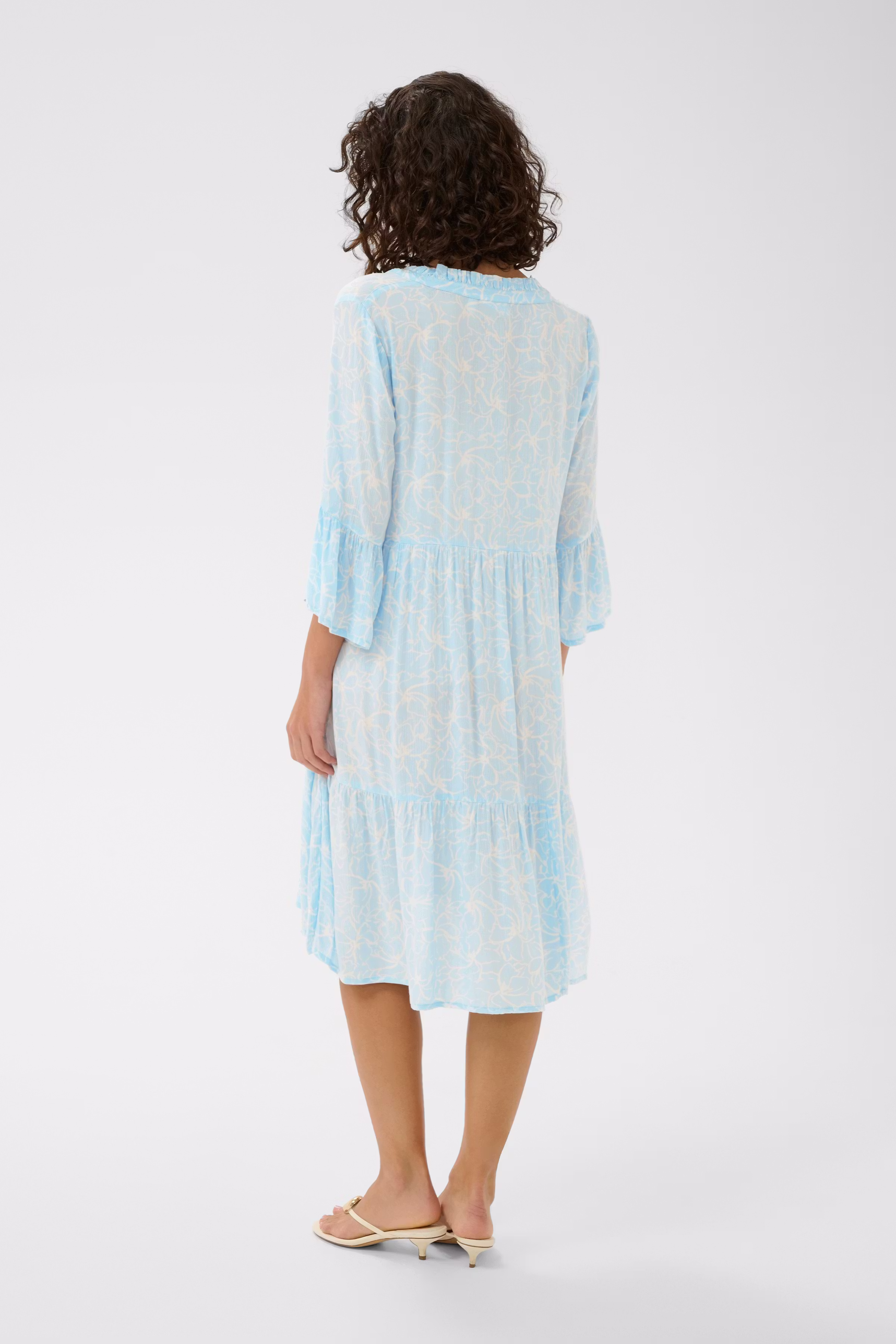 KAellen Kleid LOOKBOOK FRONT 10507337-109246