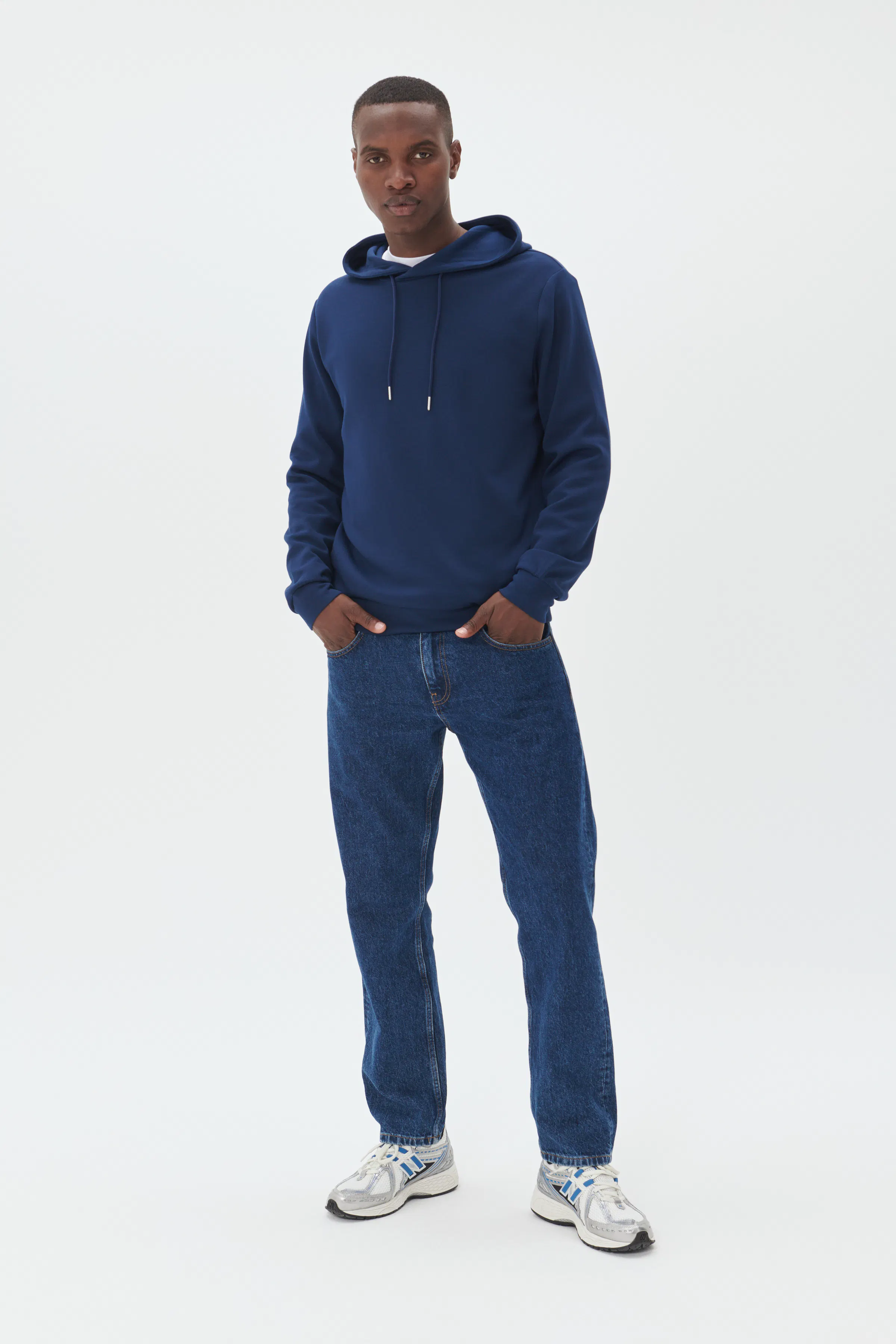 MAteo Sweatshirt LOOKBOOK FRONT 30206232-194111