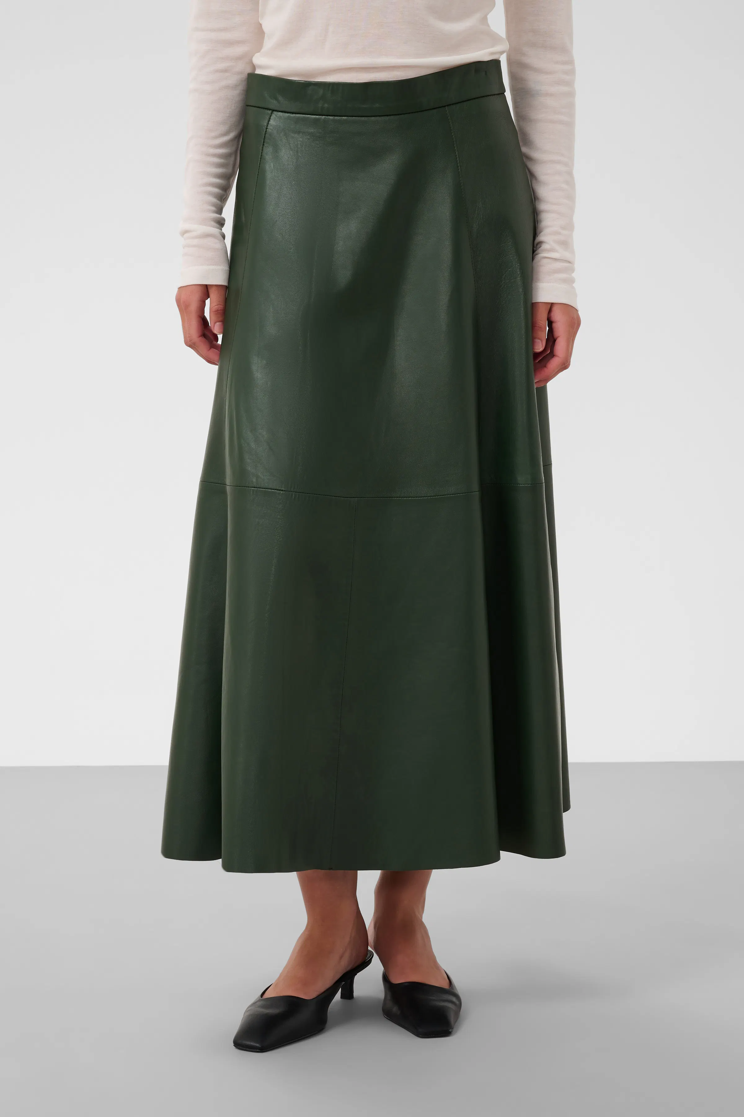 SLKaiko Lædernederdel LOOKBOOK FRONT 30409470-190509