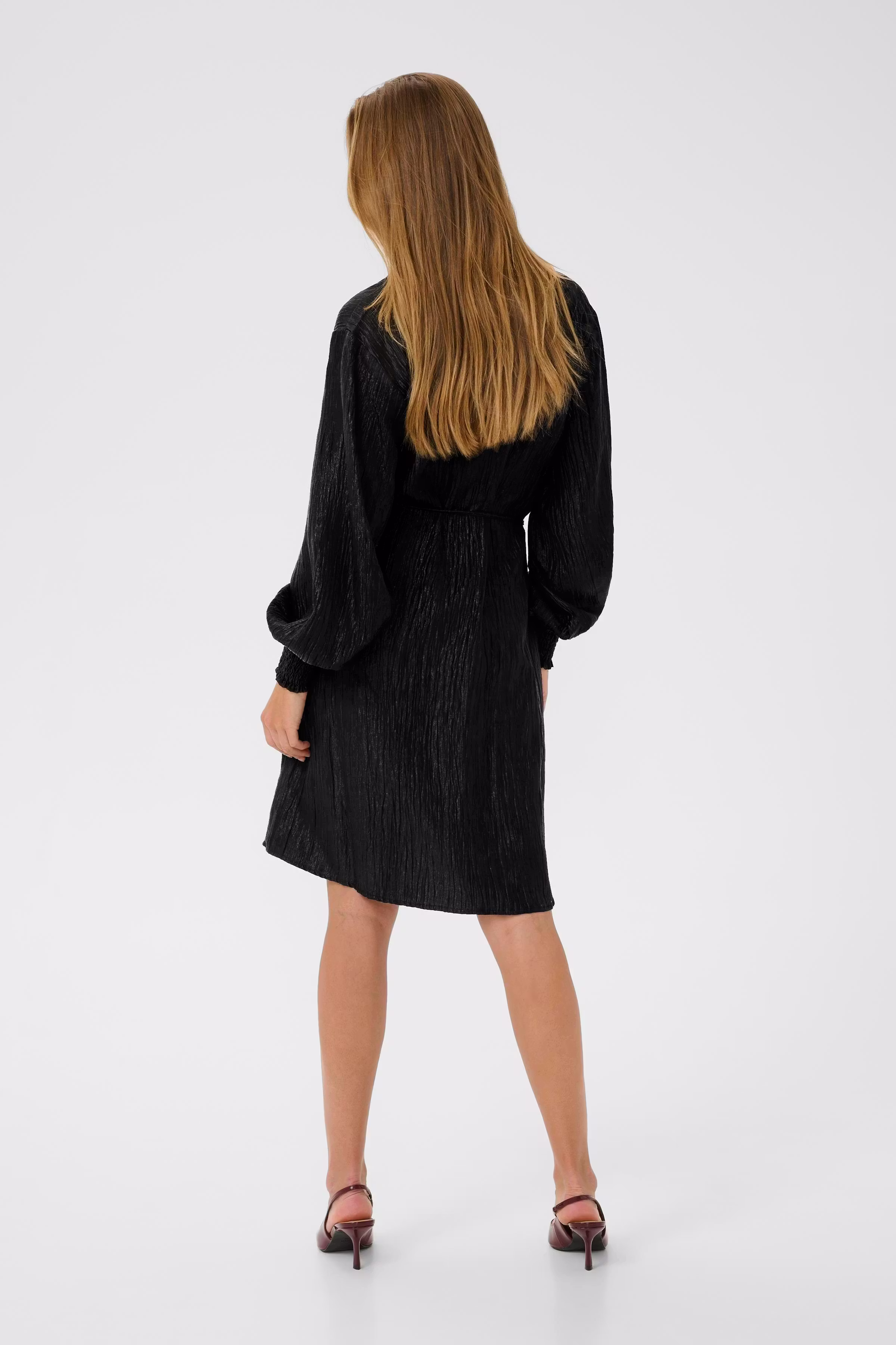 KArizz Kleid LOOKBOOK BACK 10510988-100121