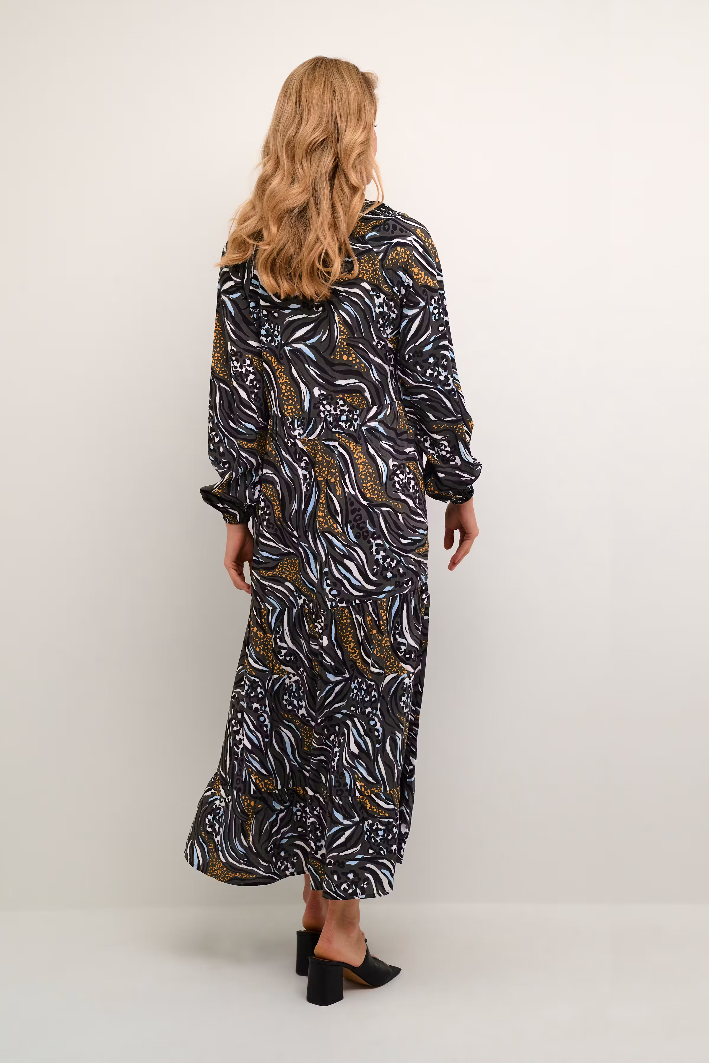 BPpolina Klänning LOOKBOOK BACK 10590523-104978B