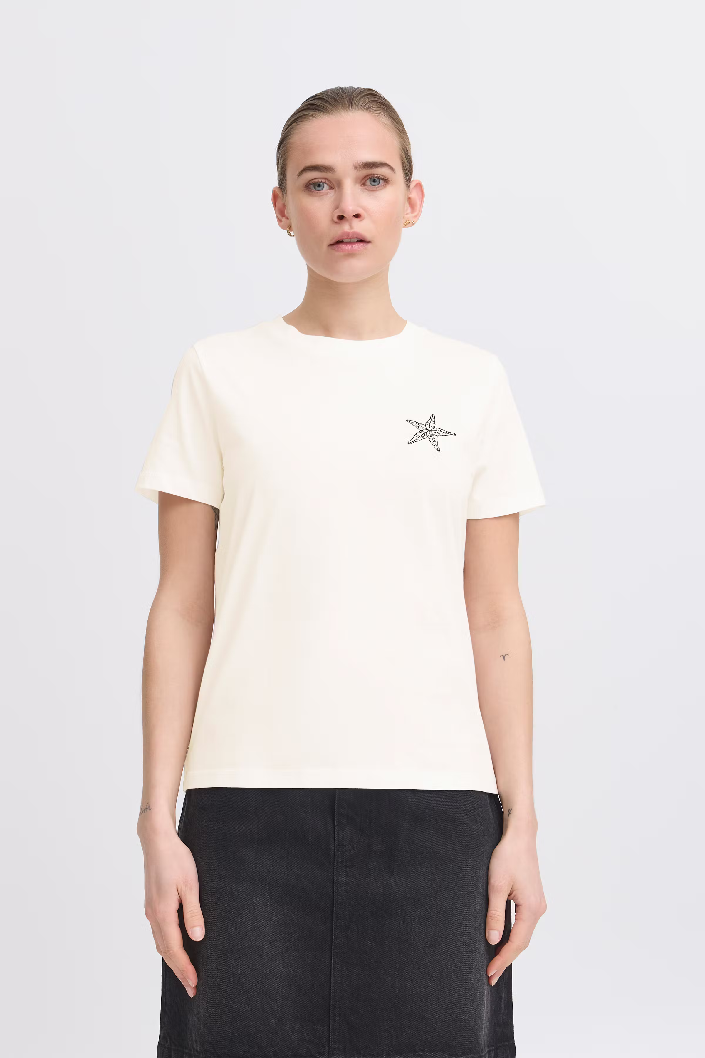 IHCAMINO T-shirt LOOKBOOK FRONT 20123353-204714