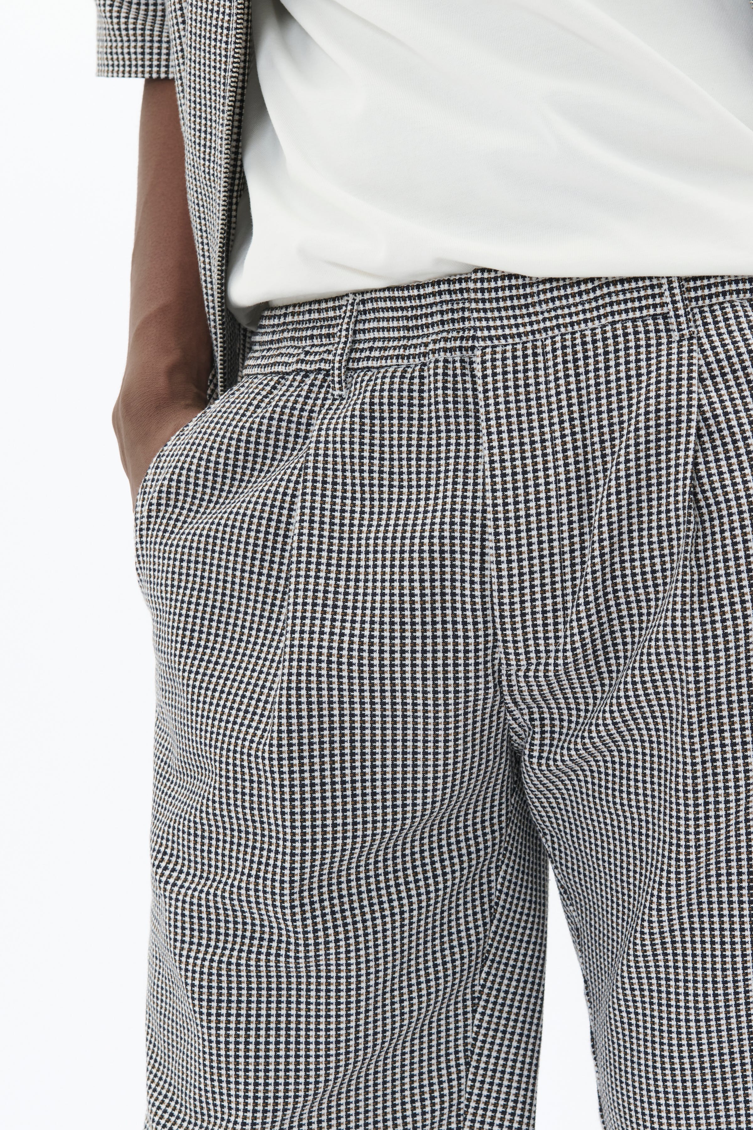 MAfisher Shorts LOOKBOOK DETAIL 30208120-181024