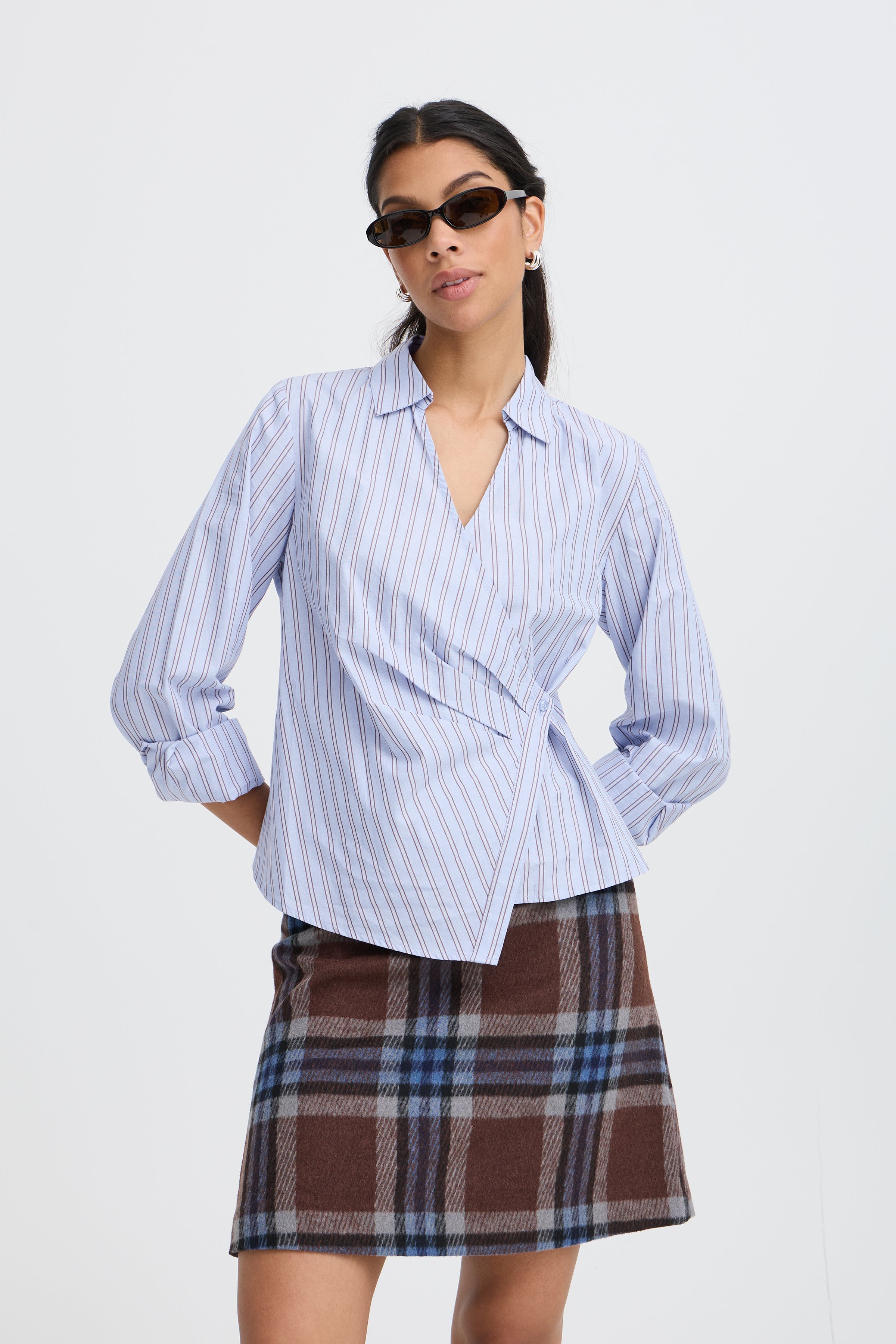 BYHENE Skjorte LOOKBOOK FRONT 20819576-900013351