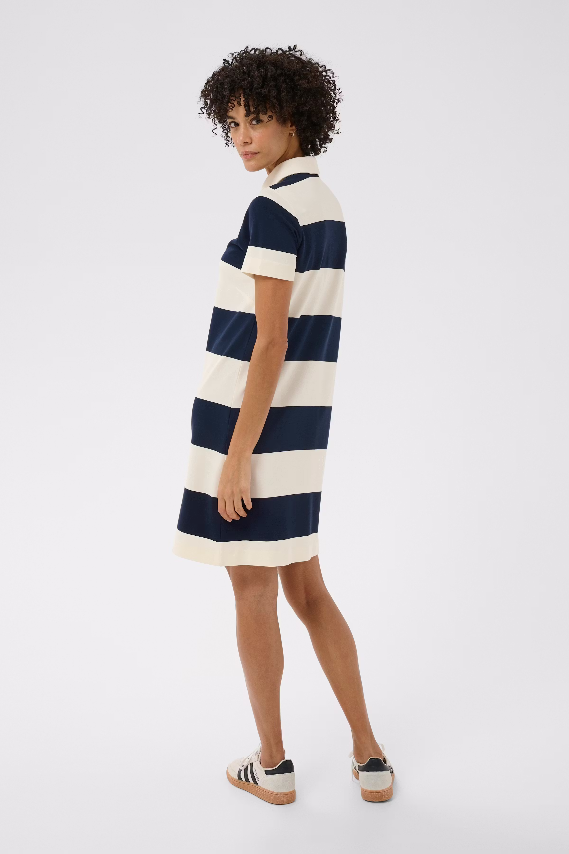 EliviaPW Kjole LOOKBOOK BACK 30310660-304799