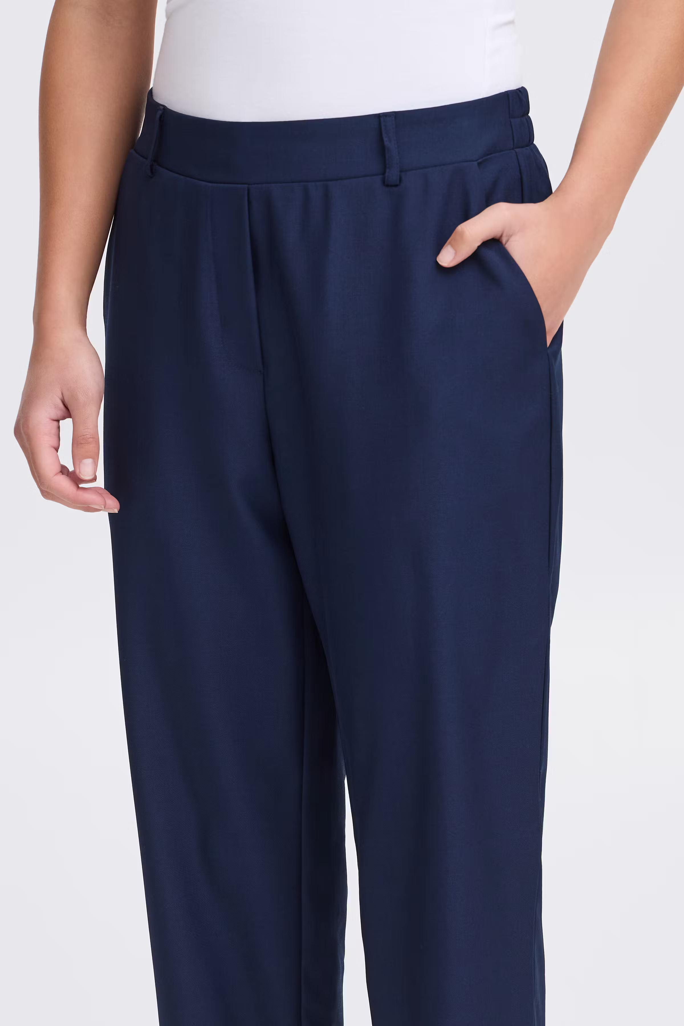 IXDORTHEA Hose LOOKBOOK DETAIL 20123721-194010