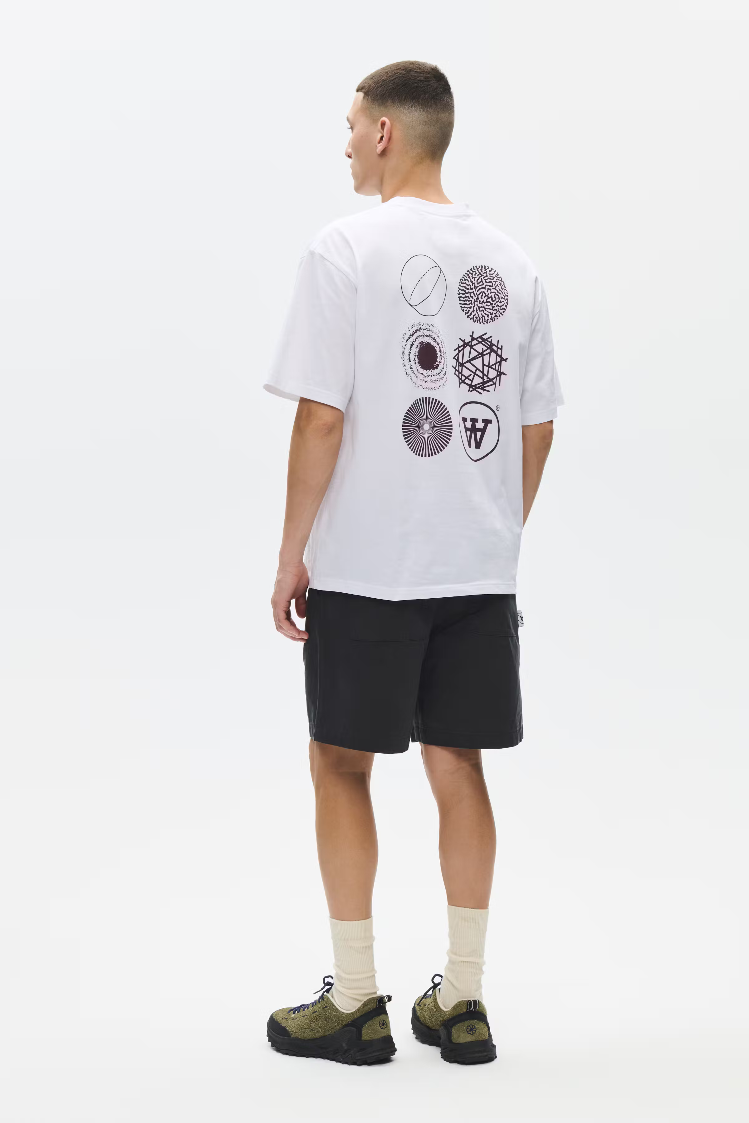 WWLiam T-shirt LOOKBOOK BACK 30251548-110601