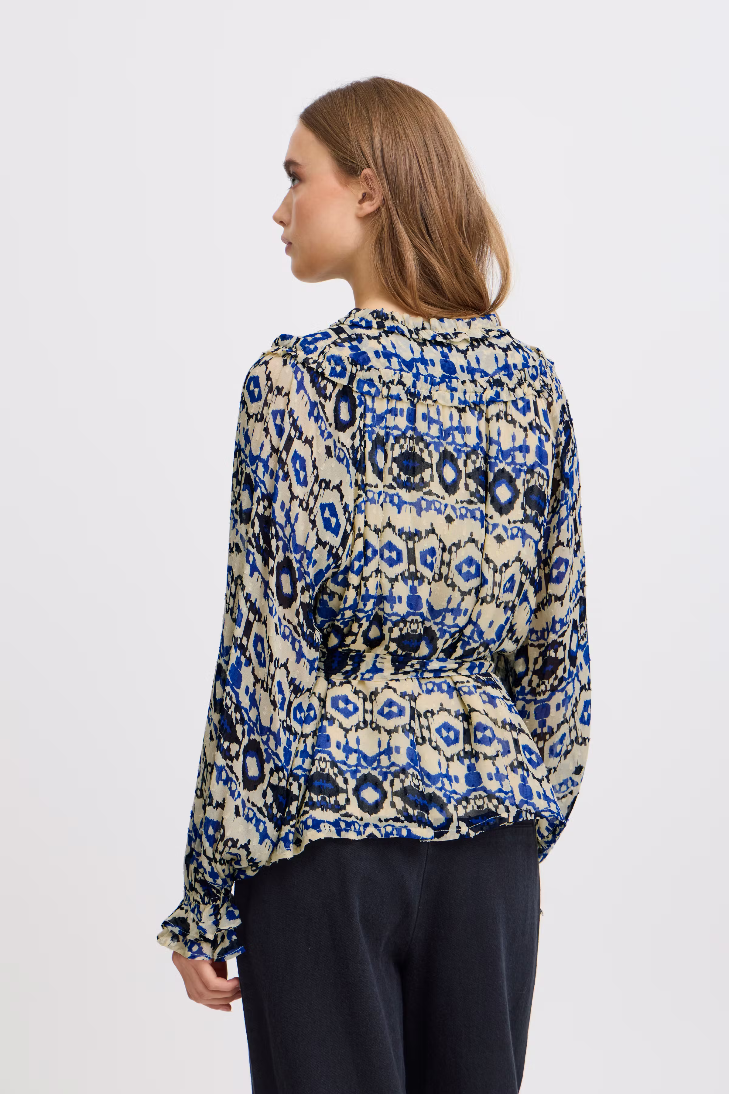 IRMARLA Blouse LOOKBOOK BACK 20121272-203115