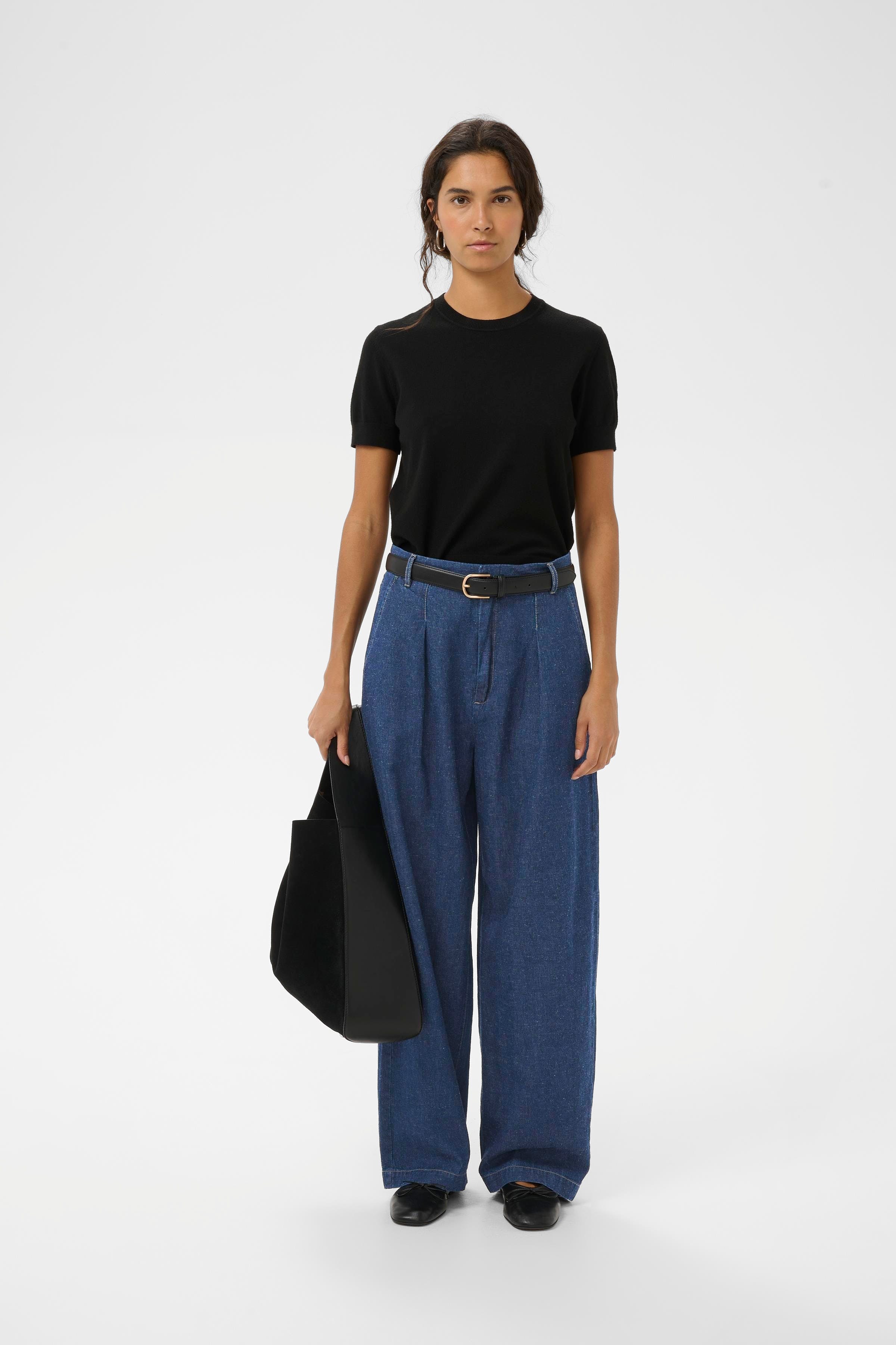 RubinaIW Trousers LOOKBOOK FRONT 30110350-300013