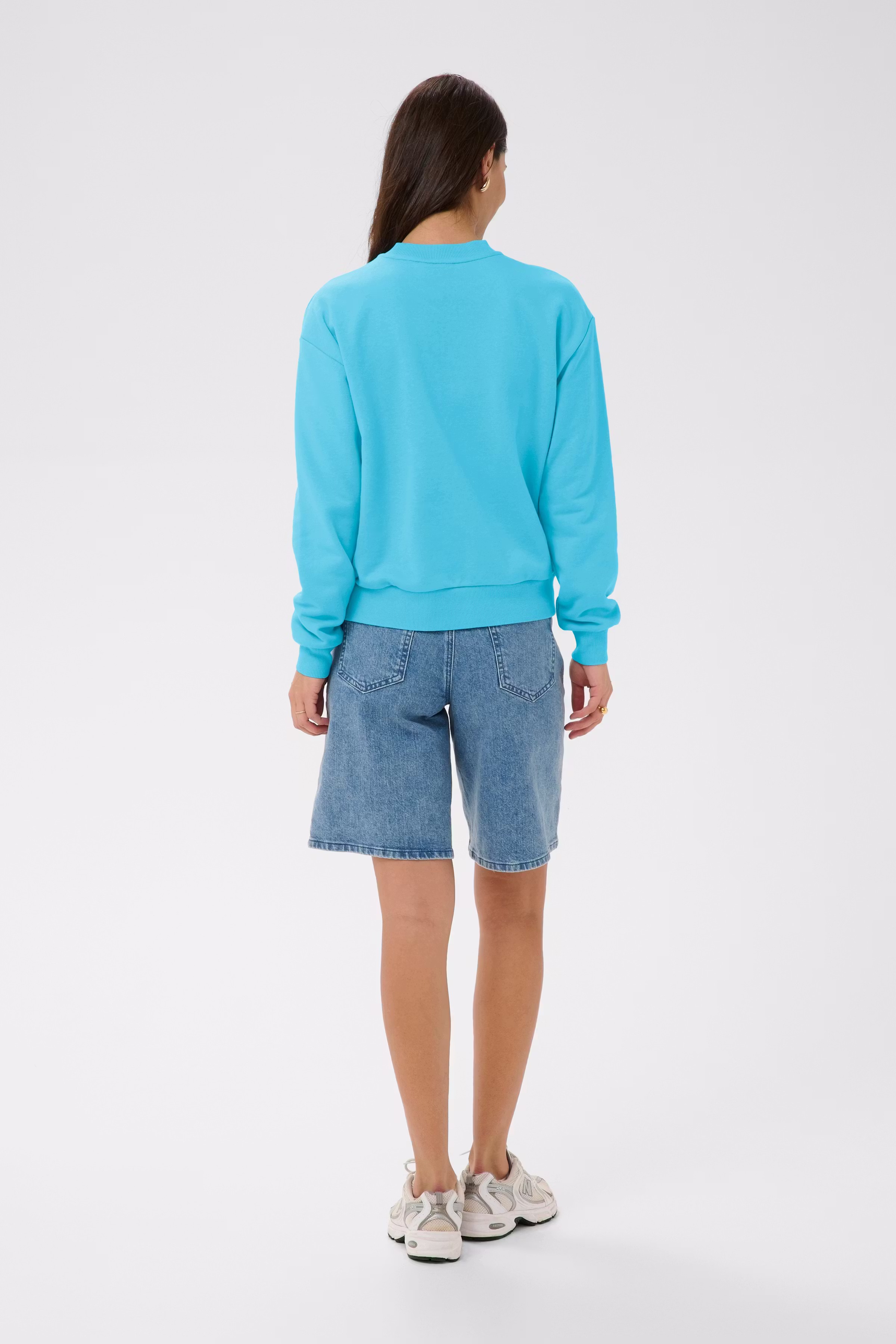 KAlilje Sweatshirt LOOKBOOK BACK 10511630-164530