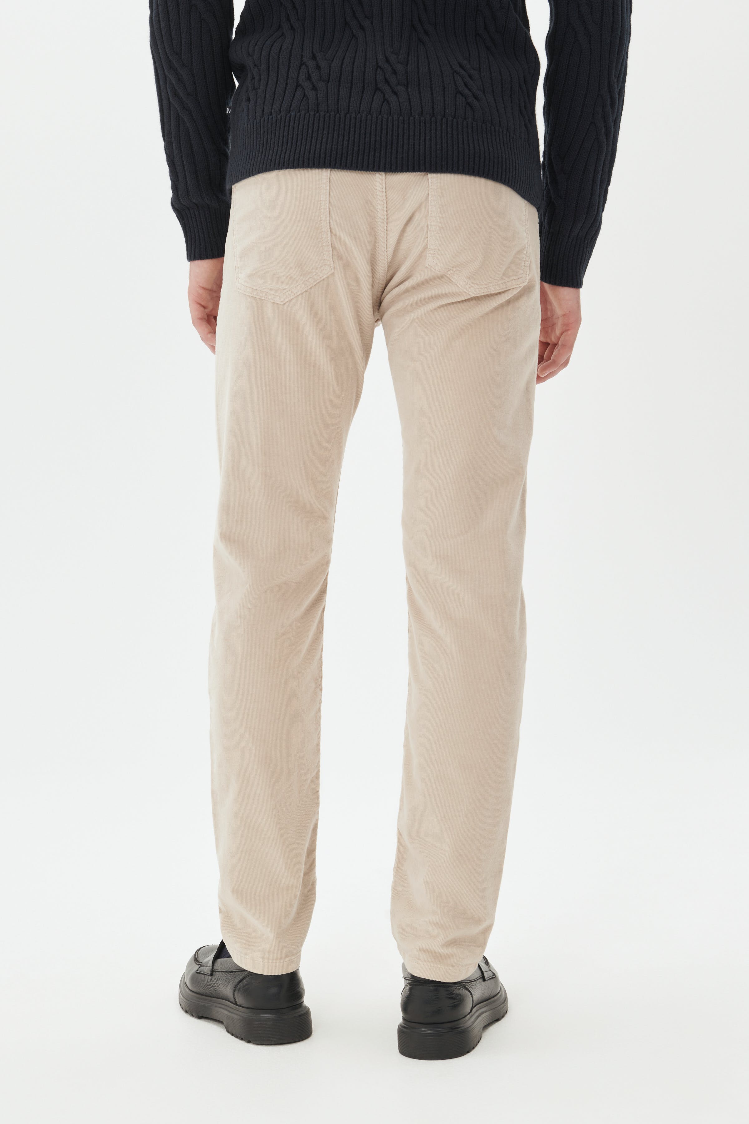 MApete Bukser LOOKBOOK BACK 30207587-130607